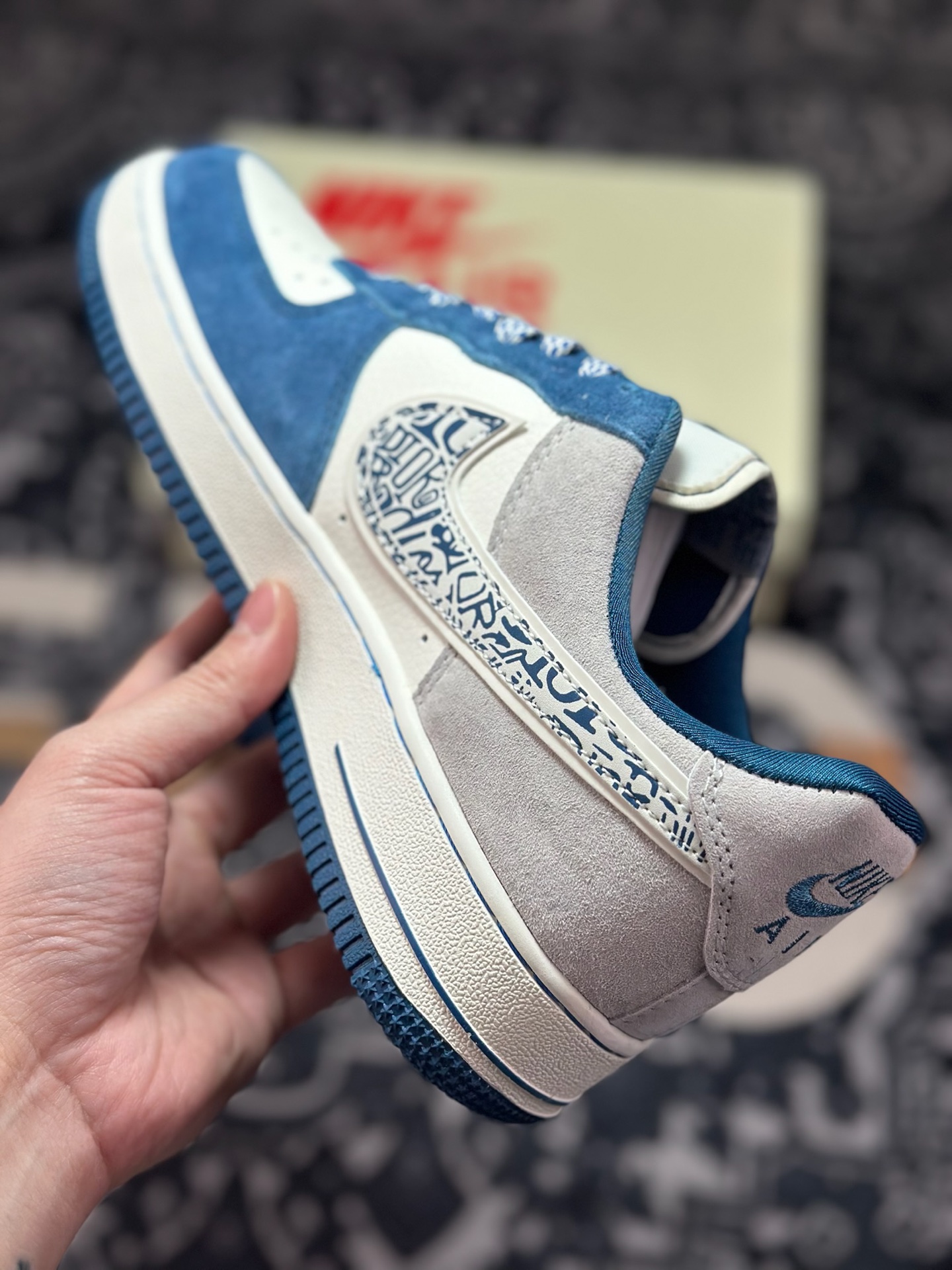 原装级别 奢潮碰撞 经典重塑｜Nike Air Force 1 Low x Dior联名定制款 SS1979-010
