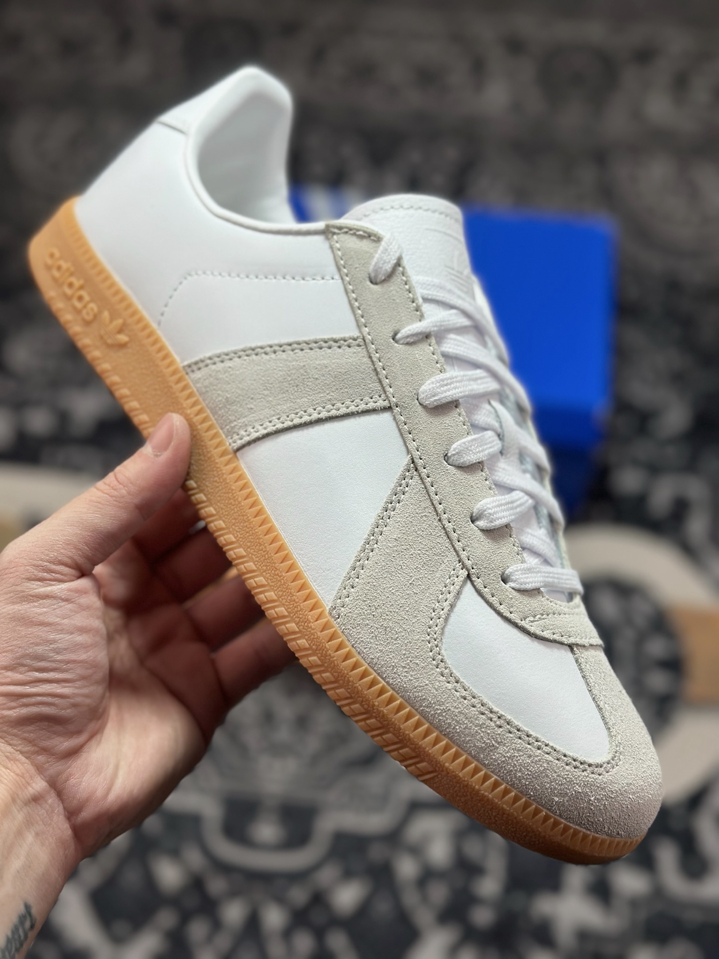 优选 原装级别 Adidas BW ARMY 阿迪三叶草复古休闲板鞋 JR2002