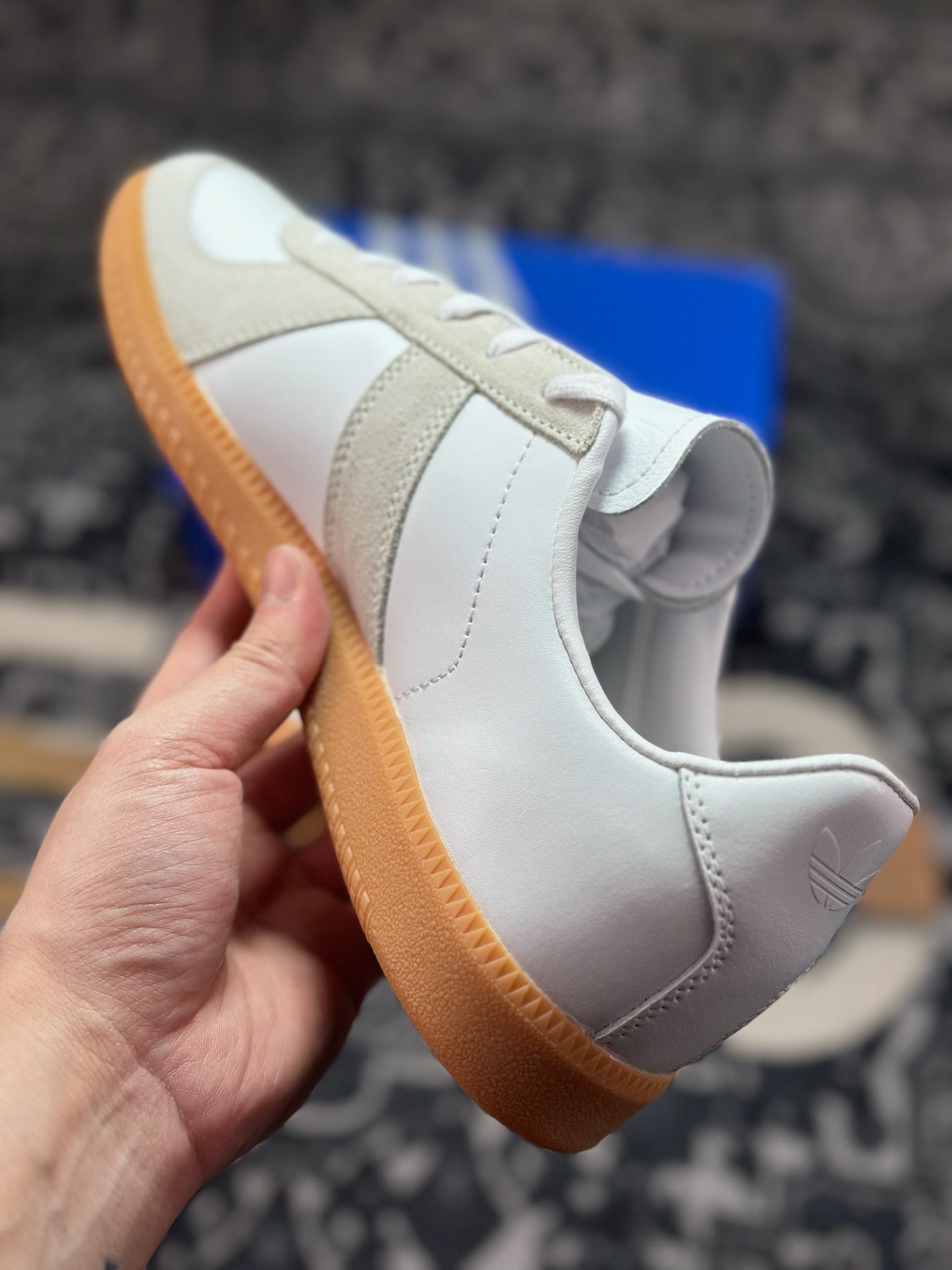 优选 原装级别 Adidas BW ARMY 阿迪三叶草复古休闲板鞋 JR2002