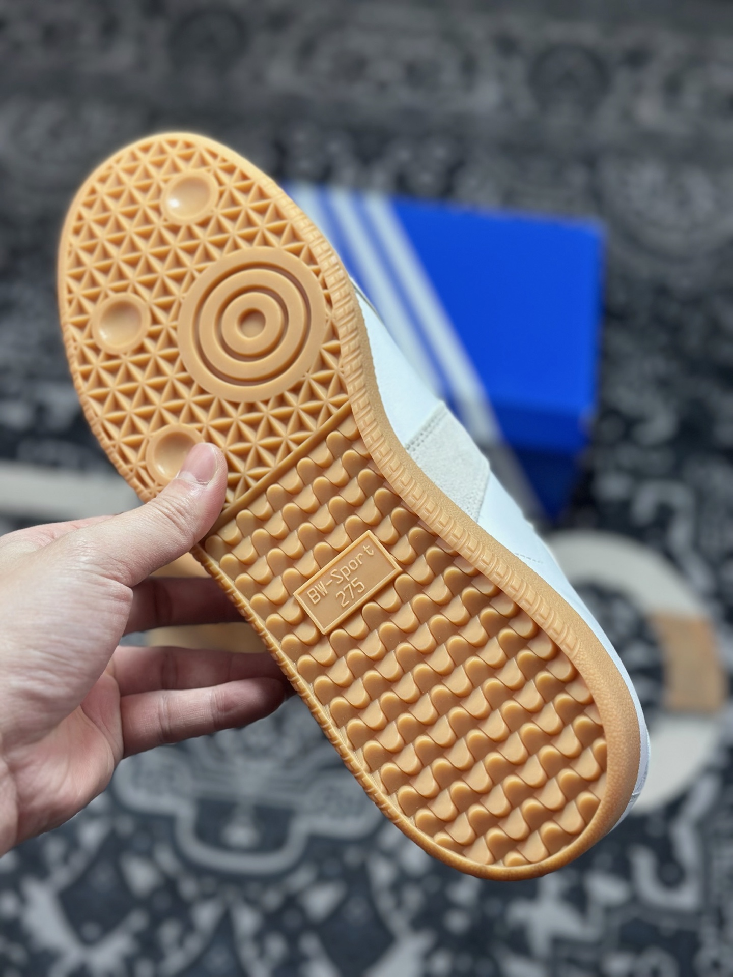 优选 原装级别 Adidas BW ARMY 阿迪三叶草复古休闲板鞋 JR2002