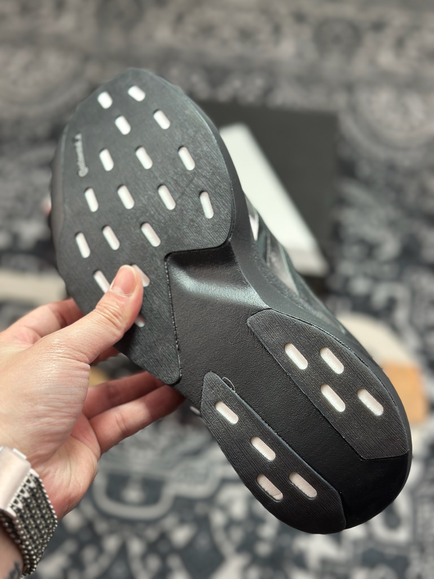 优选 原装级别 PKAD Adizero Evo SL M 白黑零度系列马拉松轻量竞速运动跑鞋 KJ9663-Top High Quatity Cheap Sneakers Fashion Clothing Clothes Bags handbags Shoes of all Brand wholesale With The best Quality And Beautiful Price from China Factory Chinese suppliers wholesaler seller 优选 原装级别 PKAD Adizero Evo SL M 白黑零度系列马拉松轻量竞速运动跑鞋 KJ9663