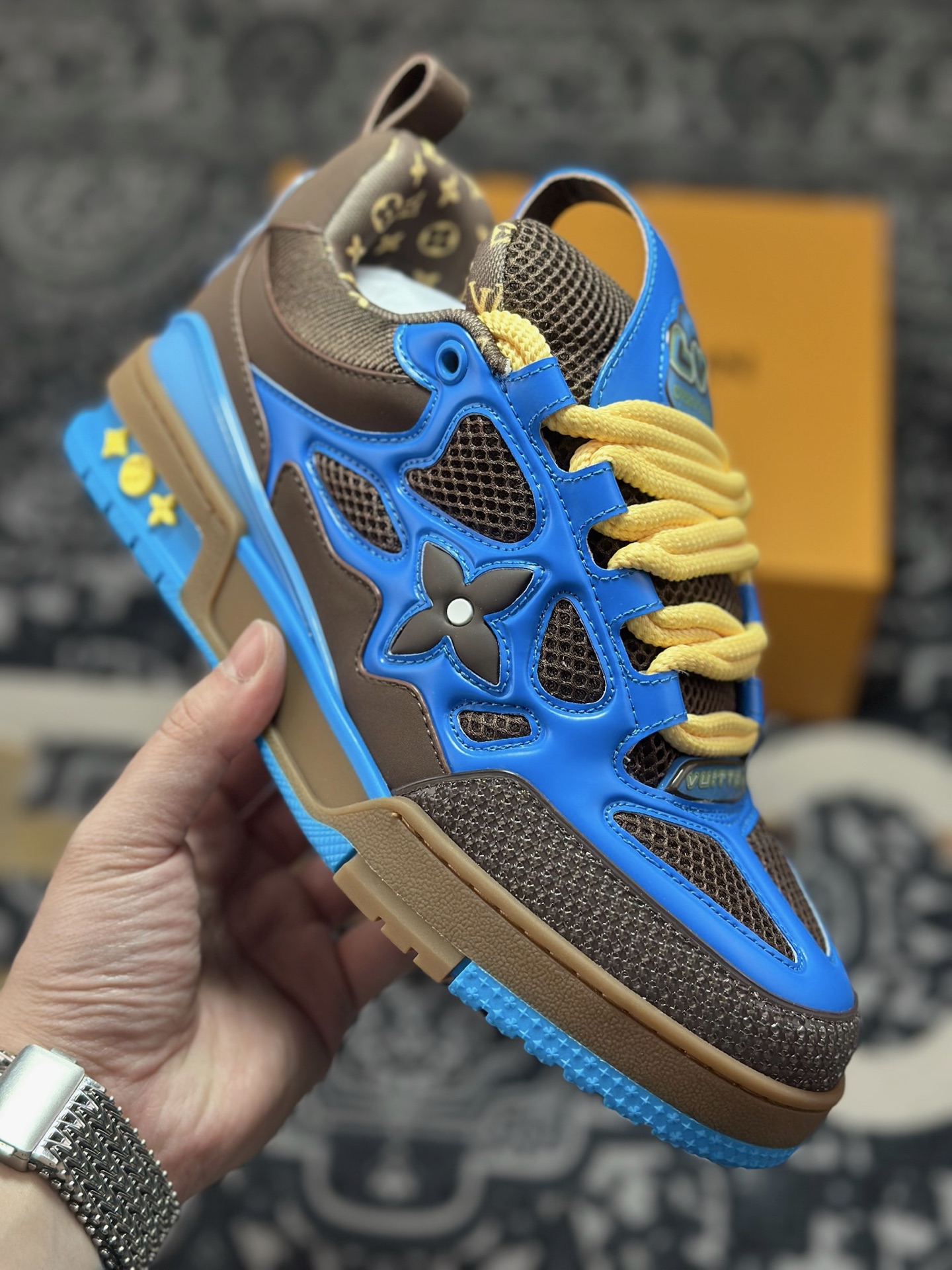原装级别 LV-路易-威登trainer 2026走秀最新款-Top High Quatity Cheap Sneakers Fashion Clothing Clothes Bags handbags Shoes of all Brand wholesale With The best Quality And Beautiful Price from China Factory Chinese suppliers wholesaler seller 原装级别 LV-路易-威登trainer 2026走秀最新款