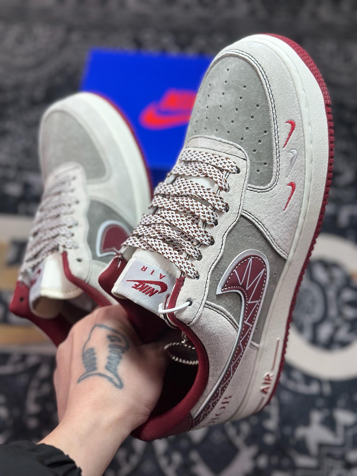 原装级别 Nike Air Force 1'07 Low Dior联名款 空军一号低帮休闲板鞋 SY1388-028-Top High Quatity Cheap Sneakers Fashion Clothing Clothes Bags handbags Shoes of all Brand wholesale With The best Quality And Beautiful Price from China Factory Chinese suppliers wholesaler seller 原装级别 Nike Air Force 1'07 Low Dior联名款 空军一号低帮休闲板鞋 SY1388-028