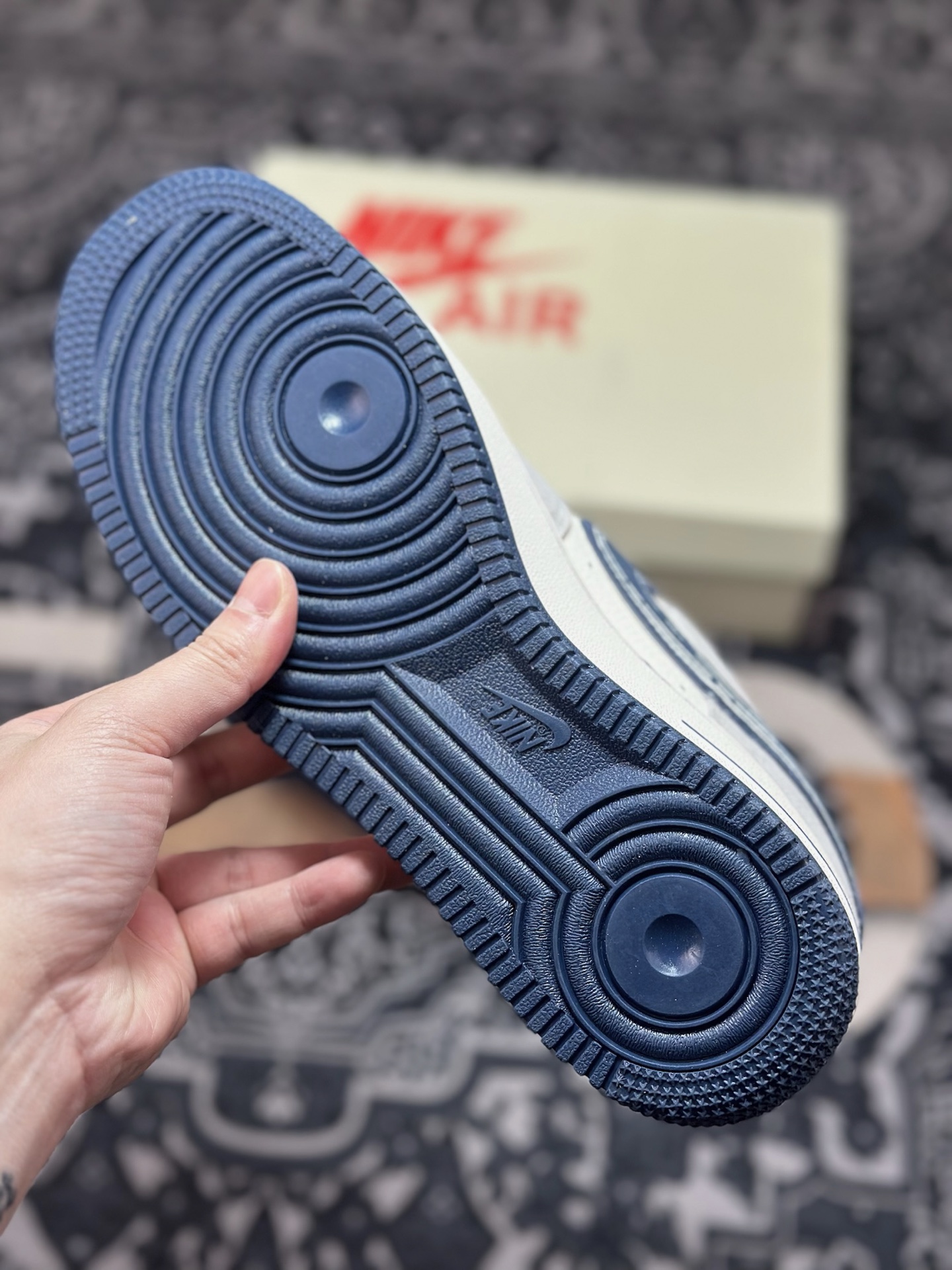 原装级别 NK Air Force 1 空军一号 SS1979-011-Top High Quatity Cheap Sneakers Fashion Clothing Clothes Bags handbags Shoes of all Brand wholesale With The best Quality And Beautiful Price from China Factory Chinese suppliers wholesaler seller 原装级别 NK Air Force 1 空军一号 SS1979-011