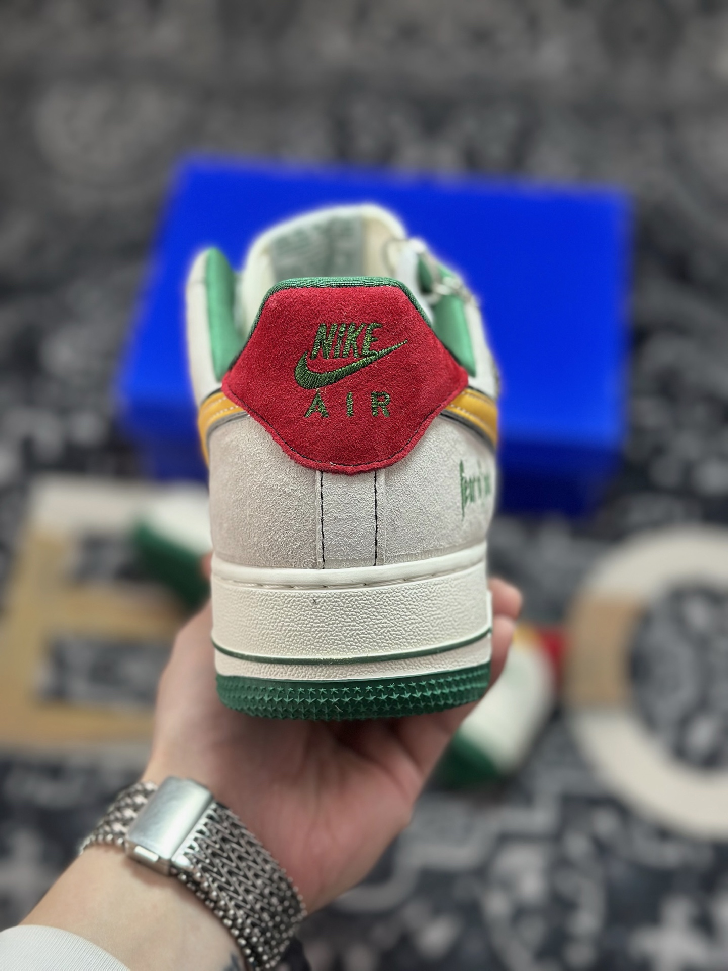 原装级别 Nike Air Force 1'07 Low 灰绿撞色 空军一号低帮休闲板鞋 SY1388-025-Top High Quatity Cheap Sneakers Fashion Clothing Clothes Bags handbags Shoes of all Brand wholesale With The best Quality And Beautiful Price from China Factory Chinese suppliers wholesaler seller 原装级别 Nike Air Force 1'07 Low 灰绿撞色 空军一号低帮休闲板鞋 SY1388-025
