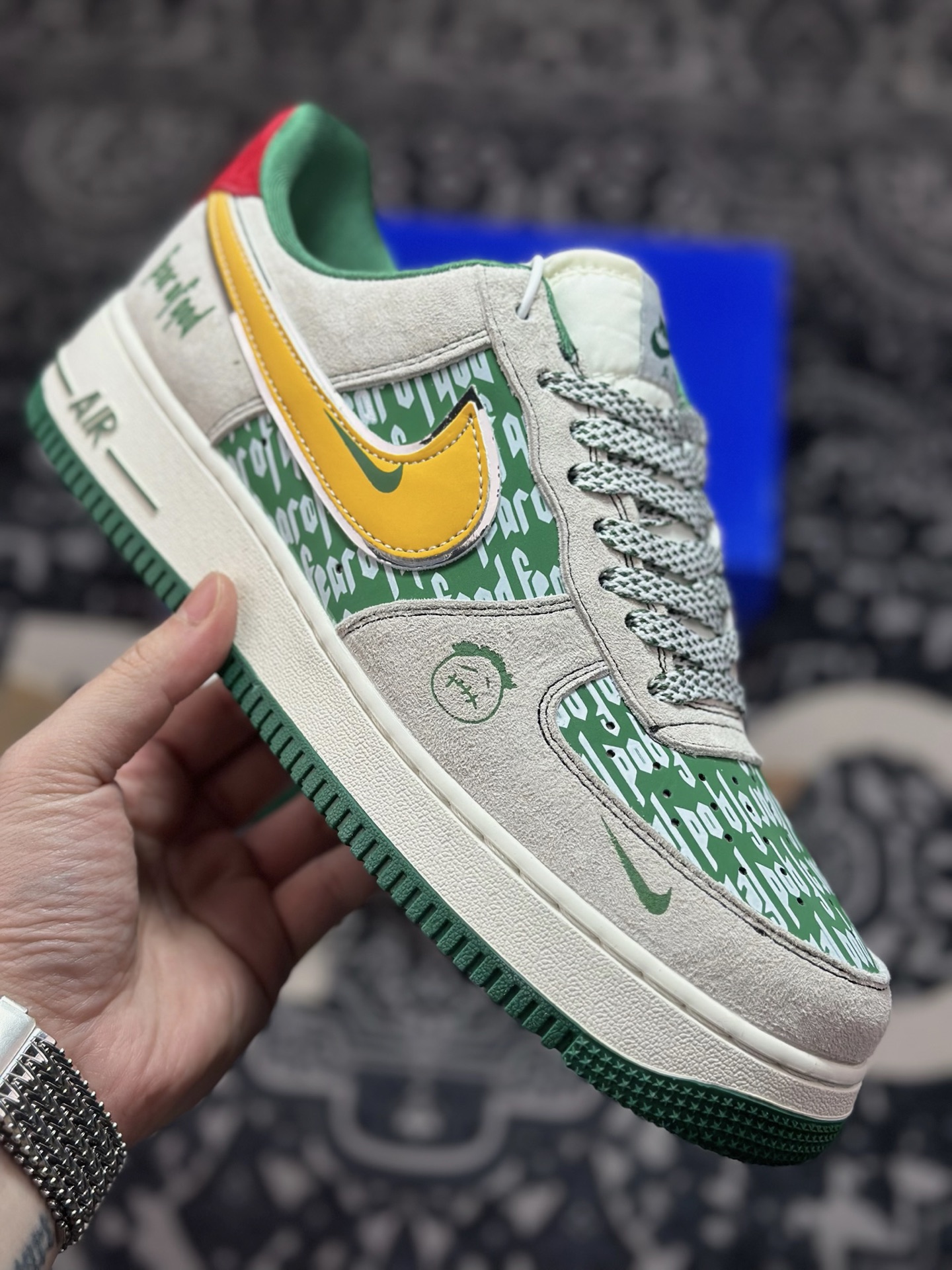 原装级别 Nike Air Force 1'07 Low 灰绿撞色 空军一号低帮休闲板鞋 SY1388-025-Top High Quatity Cheap Sneakers Fashion Clothing Clothes Bags handbags Shoes of all Brand wholesale With The best Quality And Beautiful Price from China Factory Chinese suppliers wholesaler seller 原装级别 Nike Air Force 1'07 Low 灰绿撞色 空军一号低帮休闲板鞋 SY1388-025