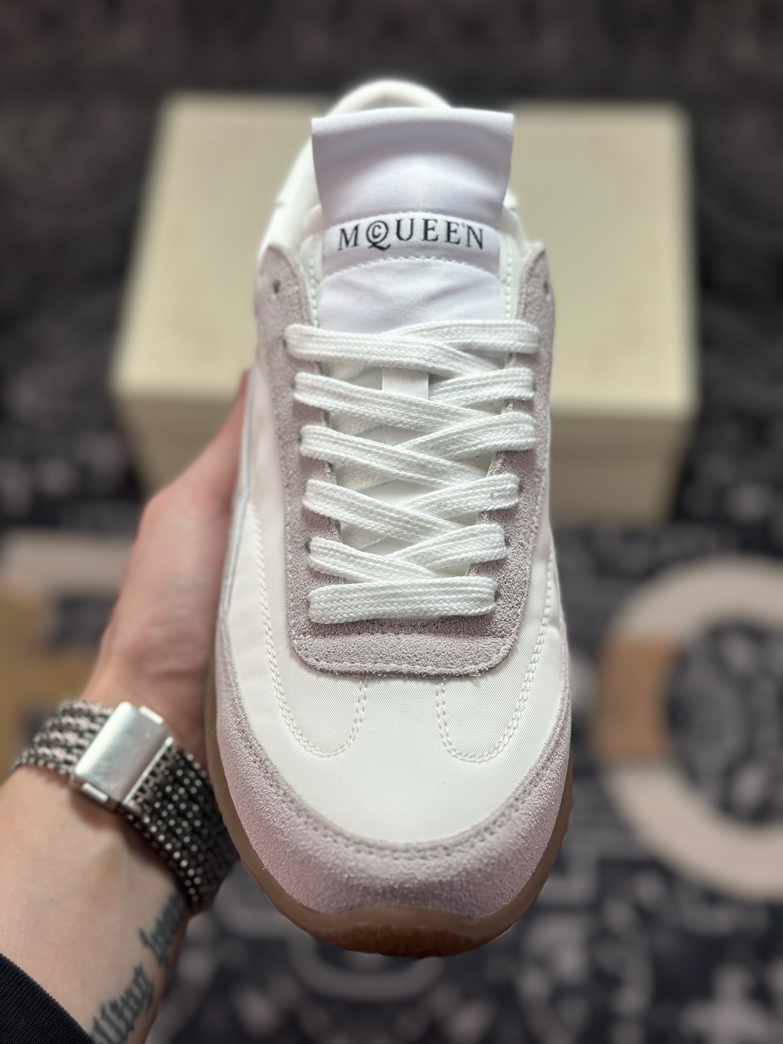 原装级别 Alexander McQUEEN 麦昆 德训鞋运动鞋-Top High Quatity Cheap Sneakers Fashion Clothing Clothes Bags handbags Shoes of all Brand wholesale With The best Quality And Beautiful Price from China Factory Chinese suppliers wholesaler seller 原装级别 Alexander McQUEEN 麦昆 德训鞋运动鞋