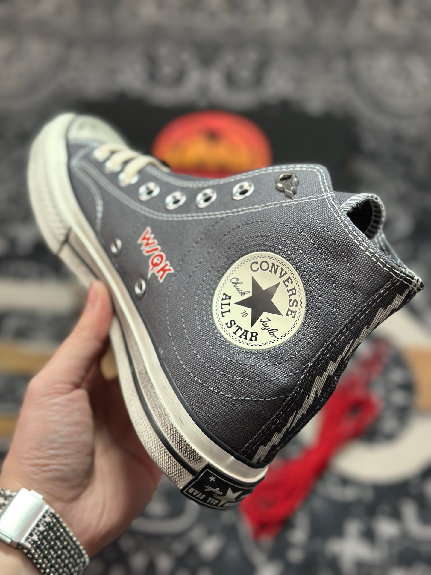 真标 Converse x怪奇物语/Stranger Things 匡威携手美剧《怪奇物语》 推出全新联名款高帮 A17933C-Top High Quatity Cheap Sneakers Fashion Clothing Clothes Bags handbags Shoes of all Brand wholesale With The best Quality And Beautiful Price from China Factory Chinese suppliers wholesaler seller 真标 Converse x怪奇物语/Stranger Things 匡威携手美剧《怪奇物语》 推出全新联名款高帮 A17933C