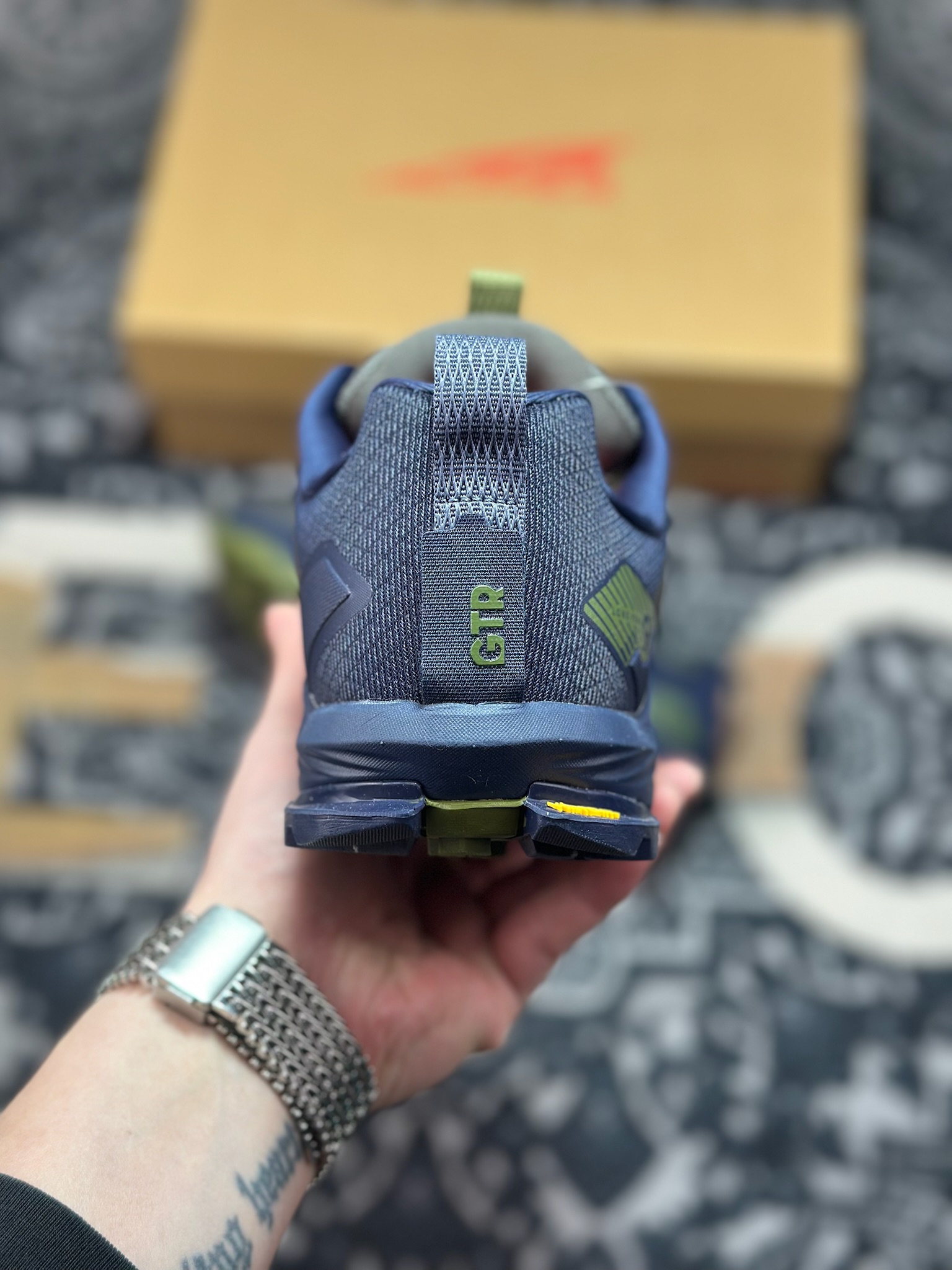 原装级别 平台专供 Altra Lone Peak 9 蓝绿色 AL0A85RG315-Top High Quatity Cheap Sneakers Fashion Clothing Clothes Bags handbags Shoes of all Brand wholesale With The best Quality And Beautiful Price from China Factory Chinese suppliers wholesaler seller 原装级别 平台专供 Altra Lone Peak 9 蓝绿色 AL0A85RG315