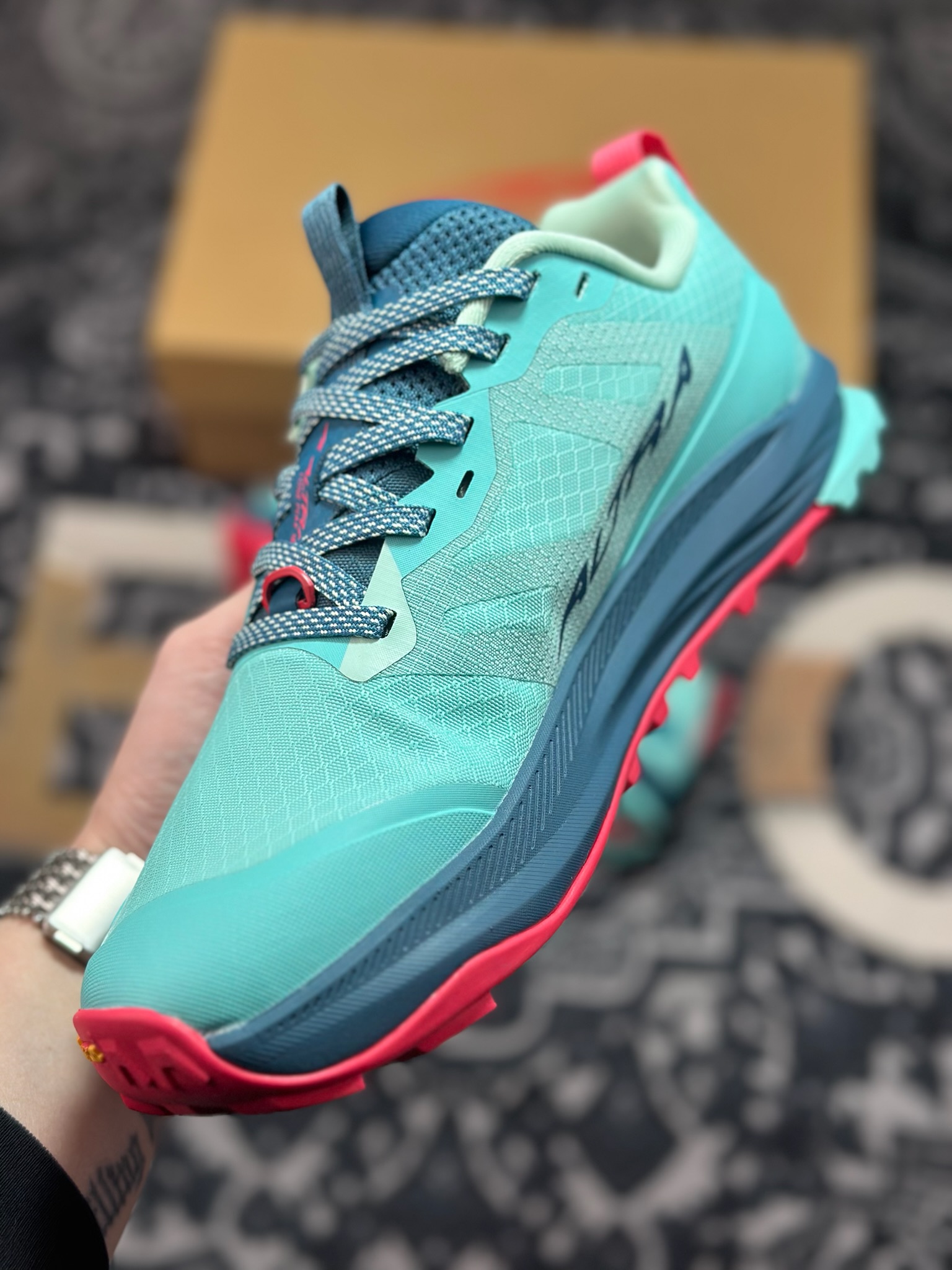 原装级别 平台专供 Altra Lone Peak 9 蓝绿色 AL0A85RH336-Top High Quatity Cheap Sneakers Fashion Clothing Clothes Bags handbags Shoes of all Brand wholesale With The best Quality And Beautiful Price from China Factory Chinese suppliers wholesaler seller 原装级别 平台专供 Altra Lone Peak 9 蓝绿色 AL0A85RH336
