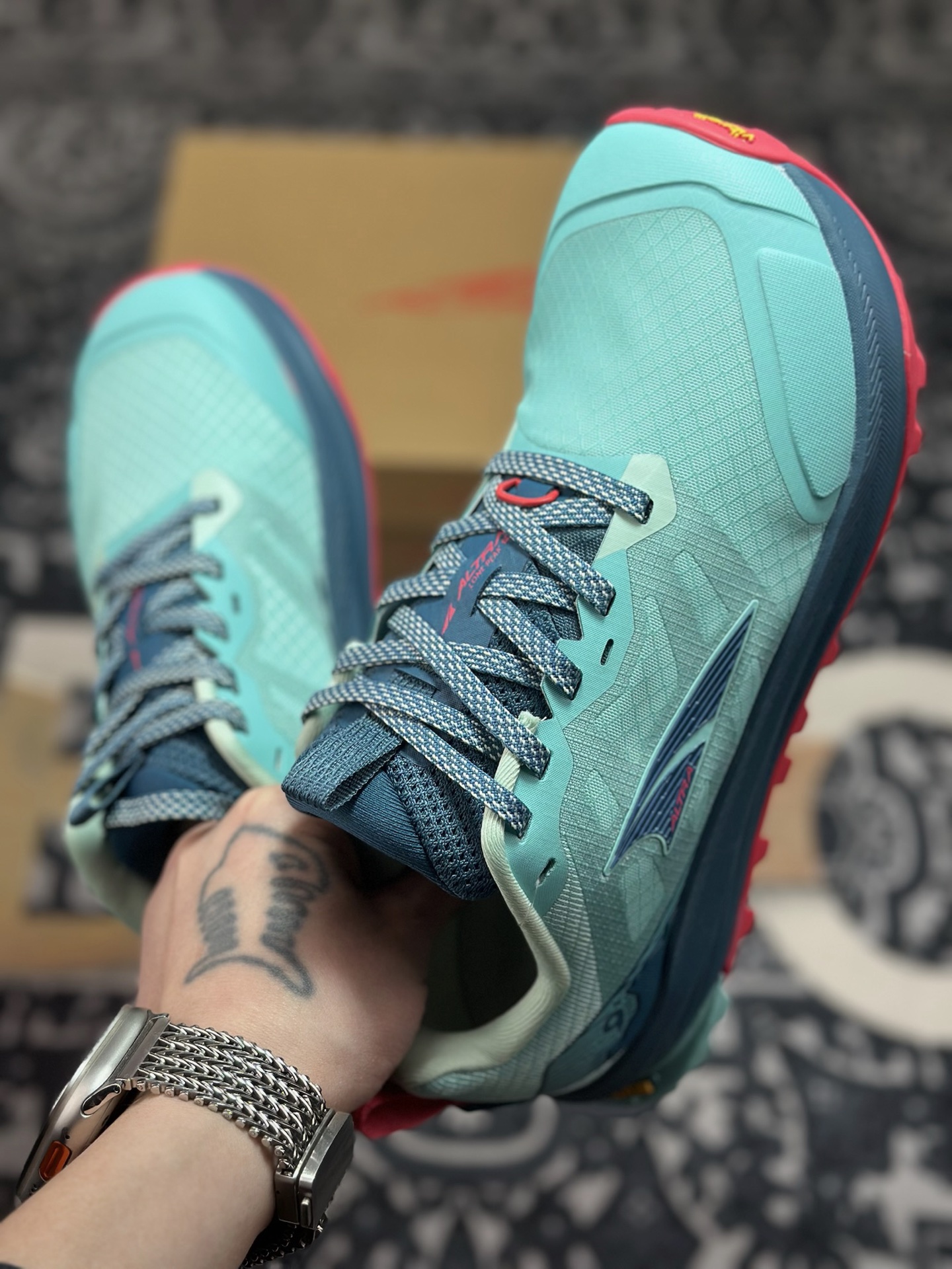 原装级别 平台专供 Altra Lone Peak 9 蓝绿色 AL0A85RH336-Top High Quatity Cheap Sneakers Fashion Clothing Clothes Bags handbags Shoes of all Brand wholesale With The best Quality And Beautiful Price from China Factory Chinese suppliers wholesaler seller 原装级别 平台专供 Altra Lone Peak 9 蓝绿色 AL0A85RH336