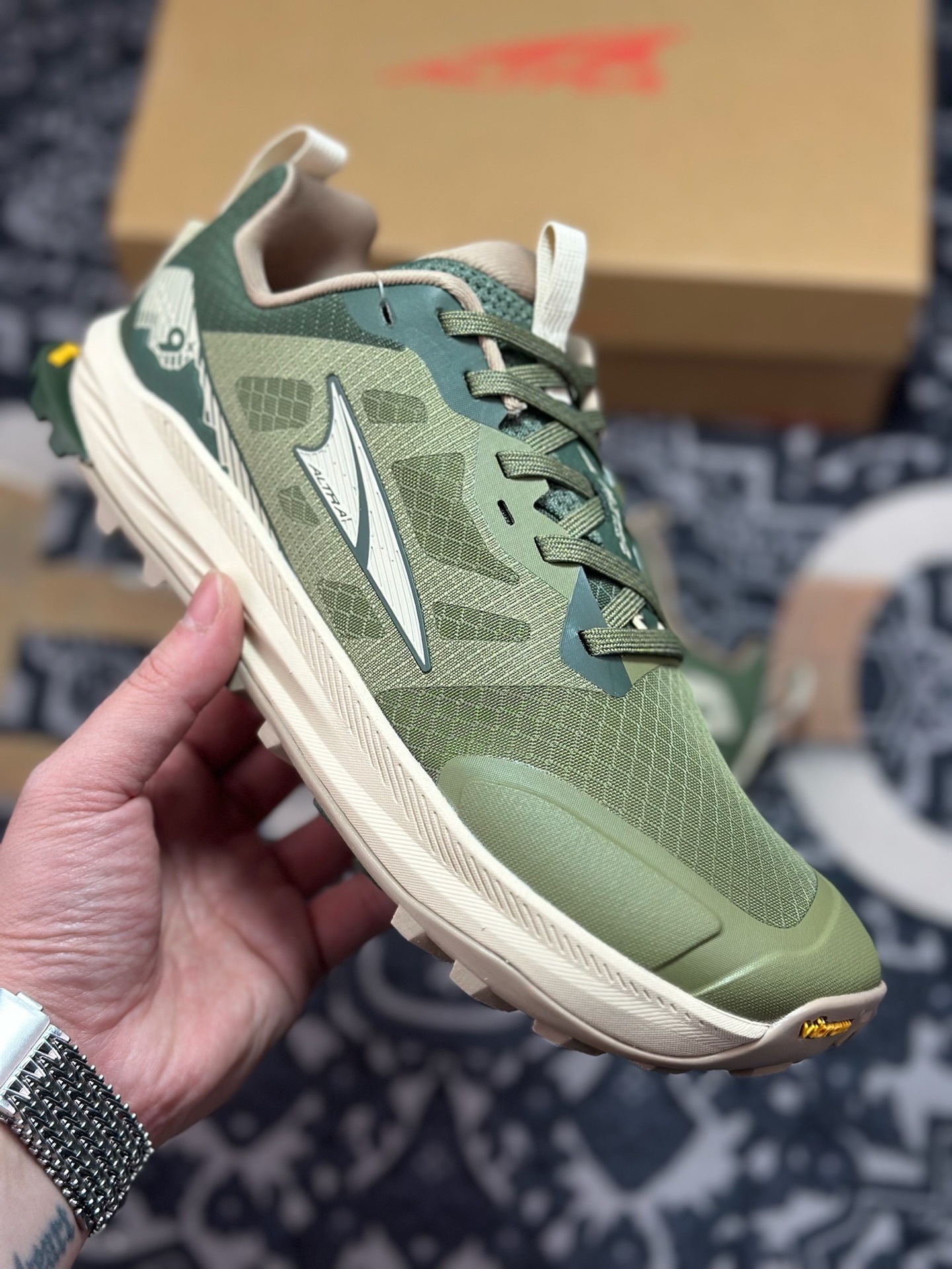 原装级别 平台专供 Altra Lone Peak 9 绿色 AL0A85RG330-Top High Quatity Cheap Sneakers Fashion Clothing Clothes Bags handbags Shoes of all Brand wholesale With The best Quality And Beautiful Price from China Factory Chinese suppliers wholesaler seller 原装级别 平台专供 Altra Lone Peak 9 绿色 AL0A85RG330