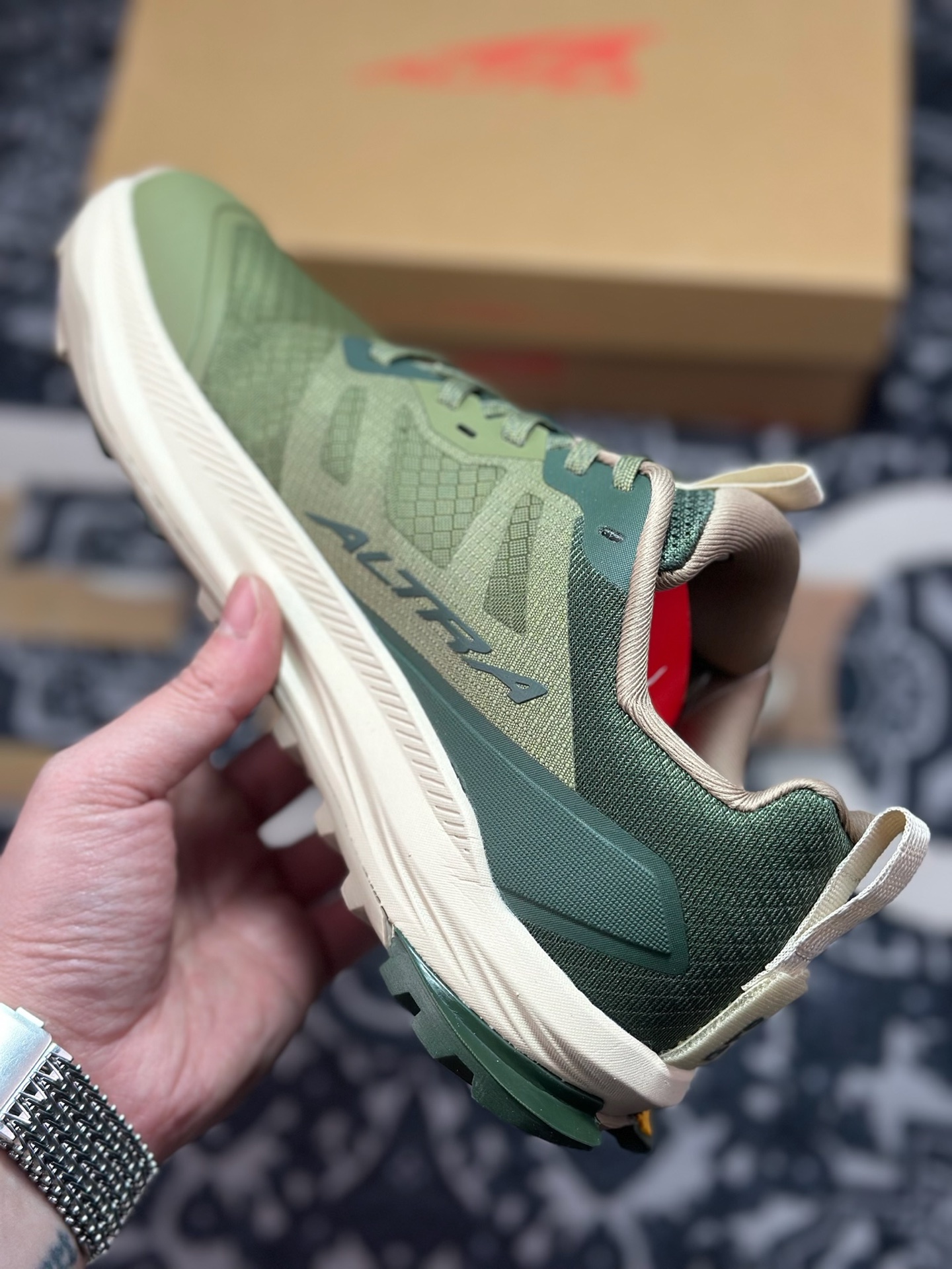 原装级别 平台专供 Altra Lone Peak 9 绿色 AL0A85RG330-Top High Quatity Cheap Sneakers Fashion Clothing Clothes Bags handbags Shoes of all Brand wholesale With The best Quality And Beautiful Price from China Factory Chinese suppliers wholesaler seller 原装级别 平台专供 Altra Lone Peak 9 绿色 AL0A85RG330