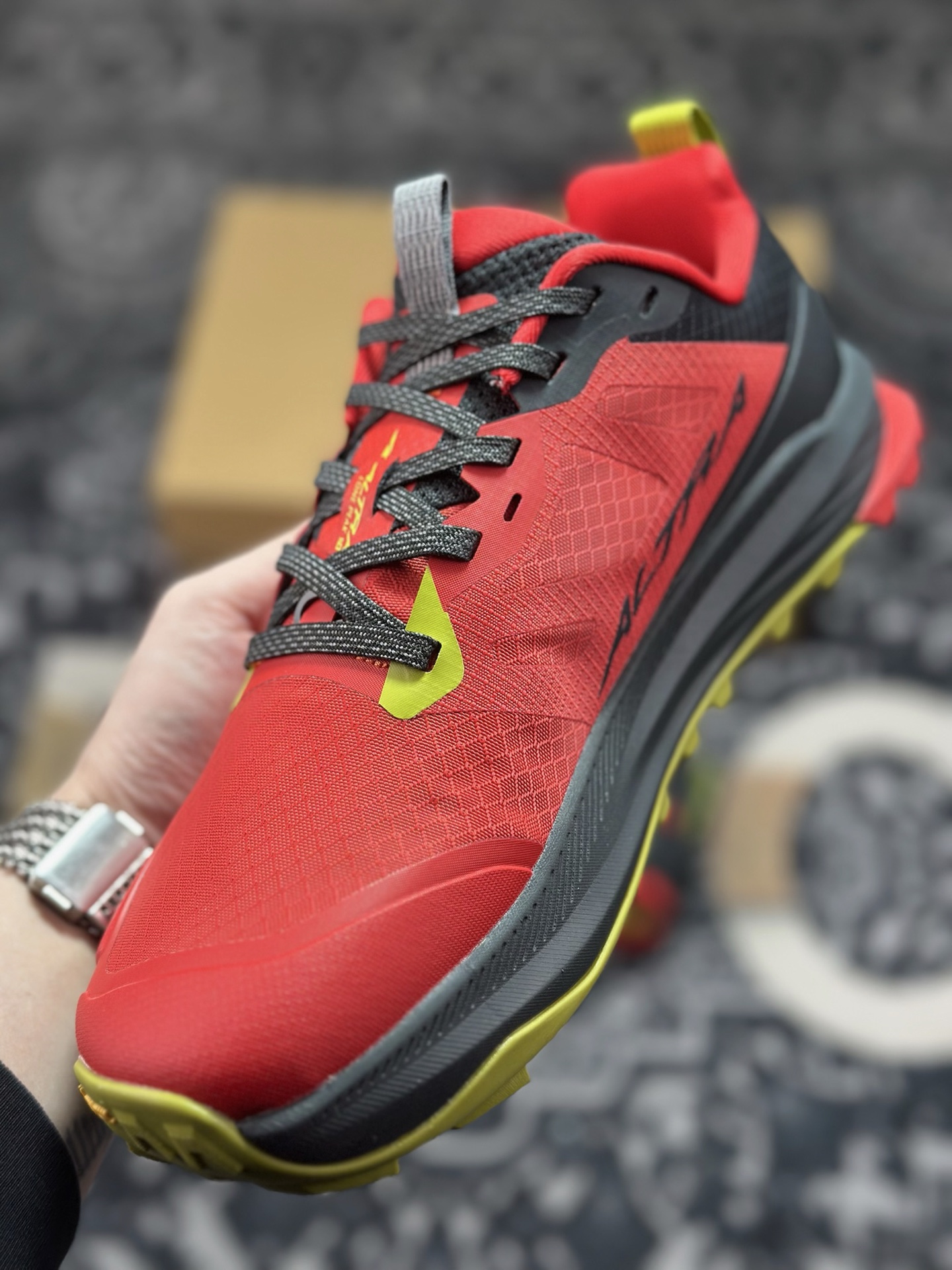 原装级别 平台专供 Altra Lone Peak 9 红色 AL0A85RG660-Top High Quatity Cheap Sneakers Fashion Clothing Clothes Bags handbags Shoes of all Brand wholesale With The best Quality And Beautiful Price from China Factory Chinese suppliers wholesaler seller 原装级别 平台专供 Altra Lone Peak 9 红色 AL0A85RG660