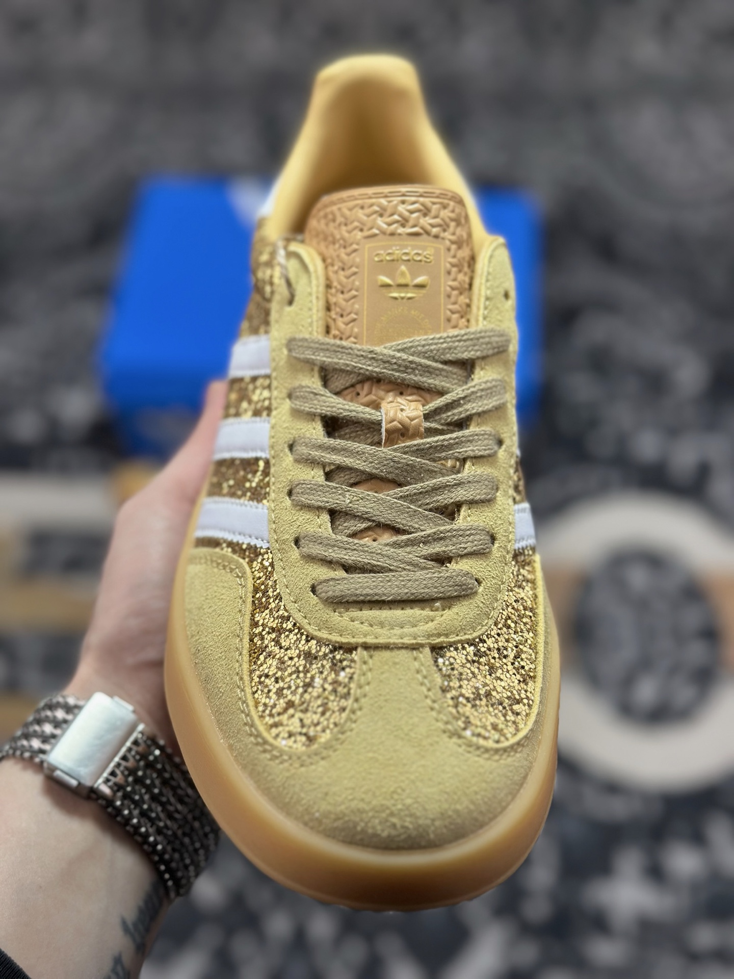 原装级别 AD Originals Gazelle Indoor 金钻 三叶草复古休闲运动板鞋 JR1266-Top High Quatity Cheap Sneakers Fashion Clothing Clothes Bags handbags Shoes of all Brand wholesale With The best Quality And Beautiful Price from China Factory Chinese suppliers wholesaler seller 原装级别 AD Originals Gazelle Indoor 金钻 三叶草复古休闲运动板鞋 JR1266