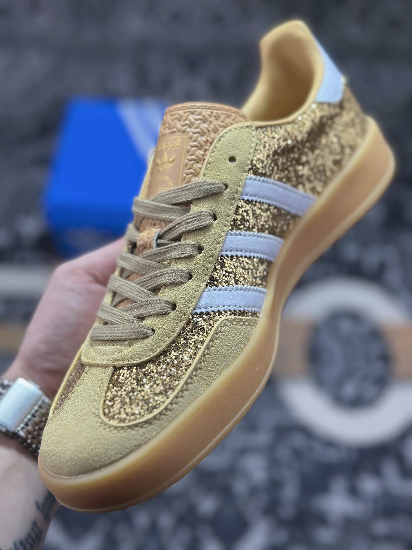 原装级别 AD Originals Gazelle Indoor 金钻 三叶草复古休闲运动板鞋 JR1266-Top High Quatity Cheap Sneakers Fashion Clothing Clothes Bags handbags Shoes of all Brand wholesale With The best Quality And Beautiful Price from China Factory Chinese suppliers wholesaler seller 原装级别 AD Originals Gazelle Indoor 金钻 三叶草复古休闲运动板鞋 JR1266