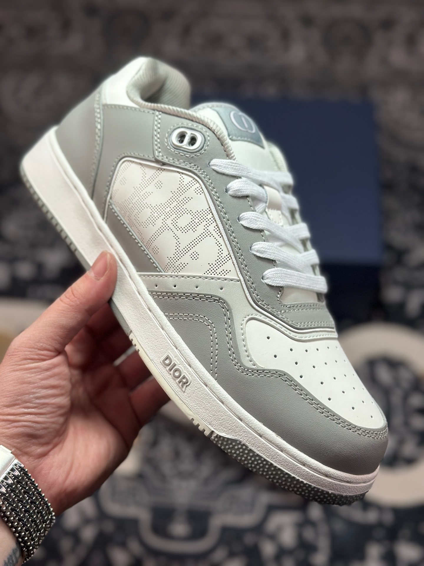 原装级别 DIOR 迪奥 B27低帮 经典奢侈品休闲运动板鞋-Top High Quatity Cheap Sneakers Fashion Clothing Clothes Bags handbags Shoes of all Brand wholesale With The best Quality And Beautiful Price from China Factory Chinese suppliers wholesaler seller 原装级别 DIOR 迪奥 B27低帮 经典奢侈品休闲运动板鞋