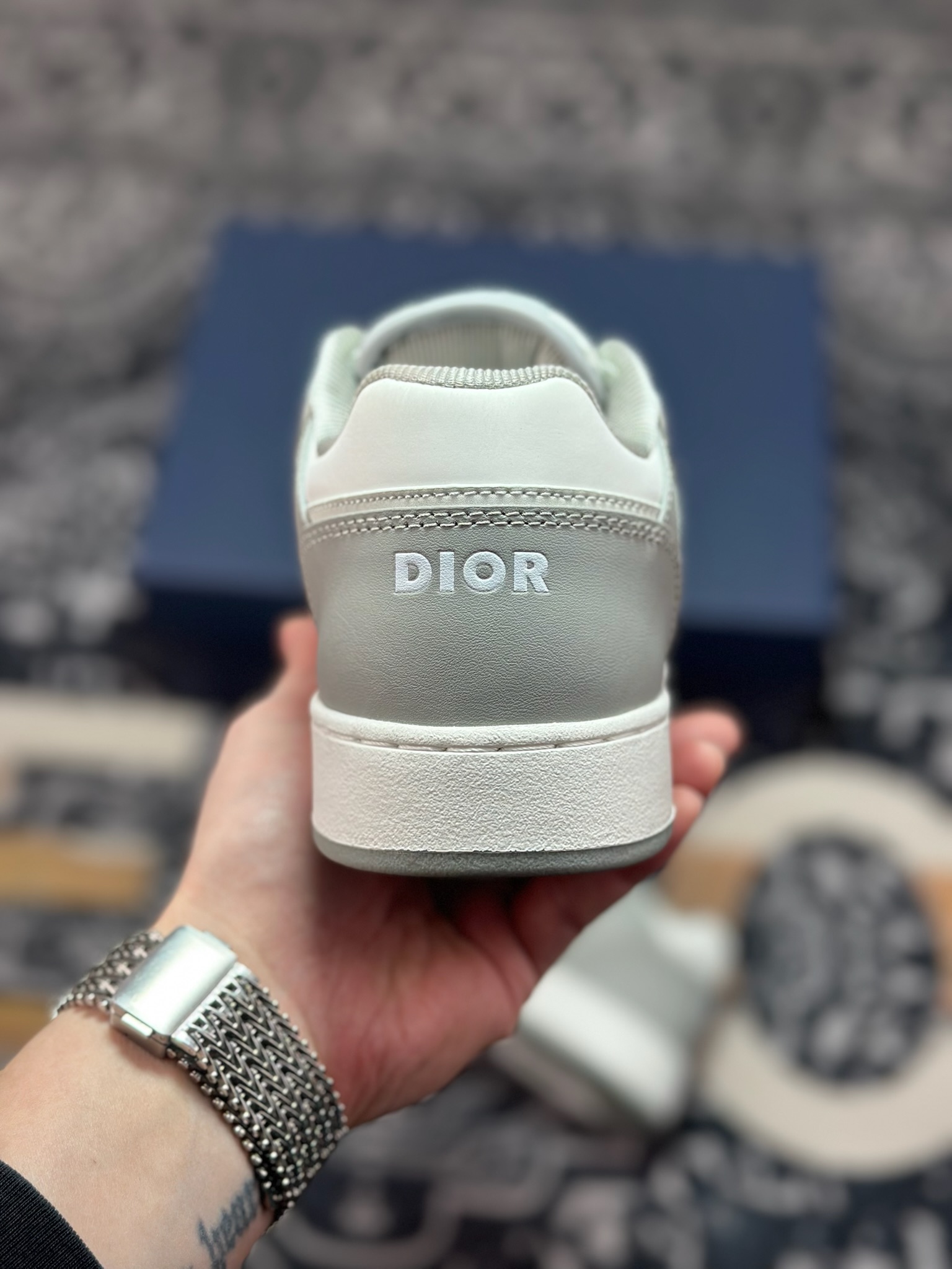 原装级别 DIOR 迪奥 B27低帮 经典奢侈品休闲运动板鞋-Top High Quatity Cheap Sneakers Fashion Clothing Clothes Bags handbags Shoes of all Brand wholesale With The best Quality And Beautiful Price from China Factory Chinese suppliers wholesaler seller 原装级别 DIOR 迪奥 B27低帮 经典奢侈品休闲运动板鞋