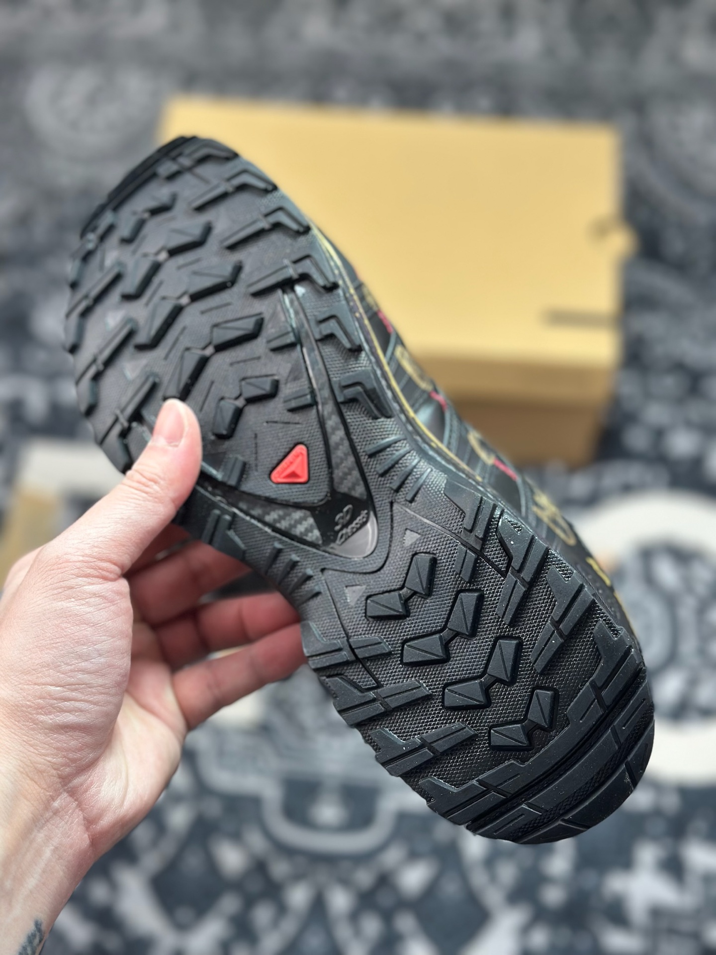 B2260 原装级别 原装 Sa1omon PRO 3D 户外跑鞋 马年限定 越野机能户外休闲跑鞋-Chinese UA Cheap High Quatity Brand Clothes Bags handbags Sneakers wholesale wholesaler seller from China Factory suppliers Fashion Clothing Shoes best Quality Beautiful Price B2260 原装级别 原装 Sa1omon PRO 3D 户外跑鞋 马年限定 越野机能户外休闲跑鞋
