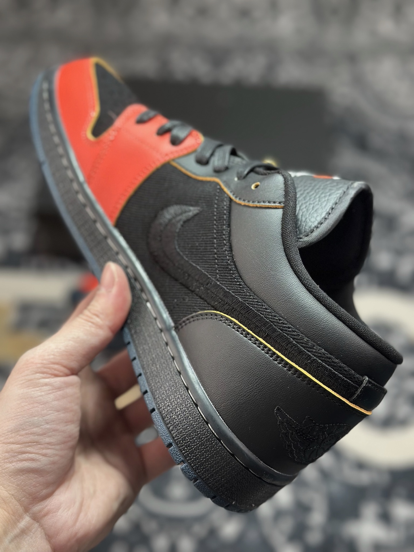 A6200 原装级别 Air Jordan 1 Low 黑橙 AJ1乔1低帮休闲板鞋 IQ3460-010-Chinese UA Cheap High Quatity Brand Clothes Bags handbags Sneakers wholesale wholesaler seller from China Factory suppliers Fashion Clothing Shoes best Quality Beautiful Price A6200 原装级别 Air Jordan 1 Low 黑橙 AJ1乔1低帮休闲板鞋 IQ3460-010