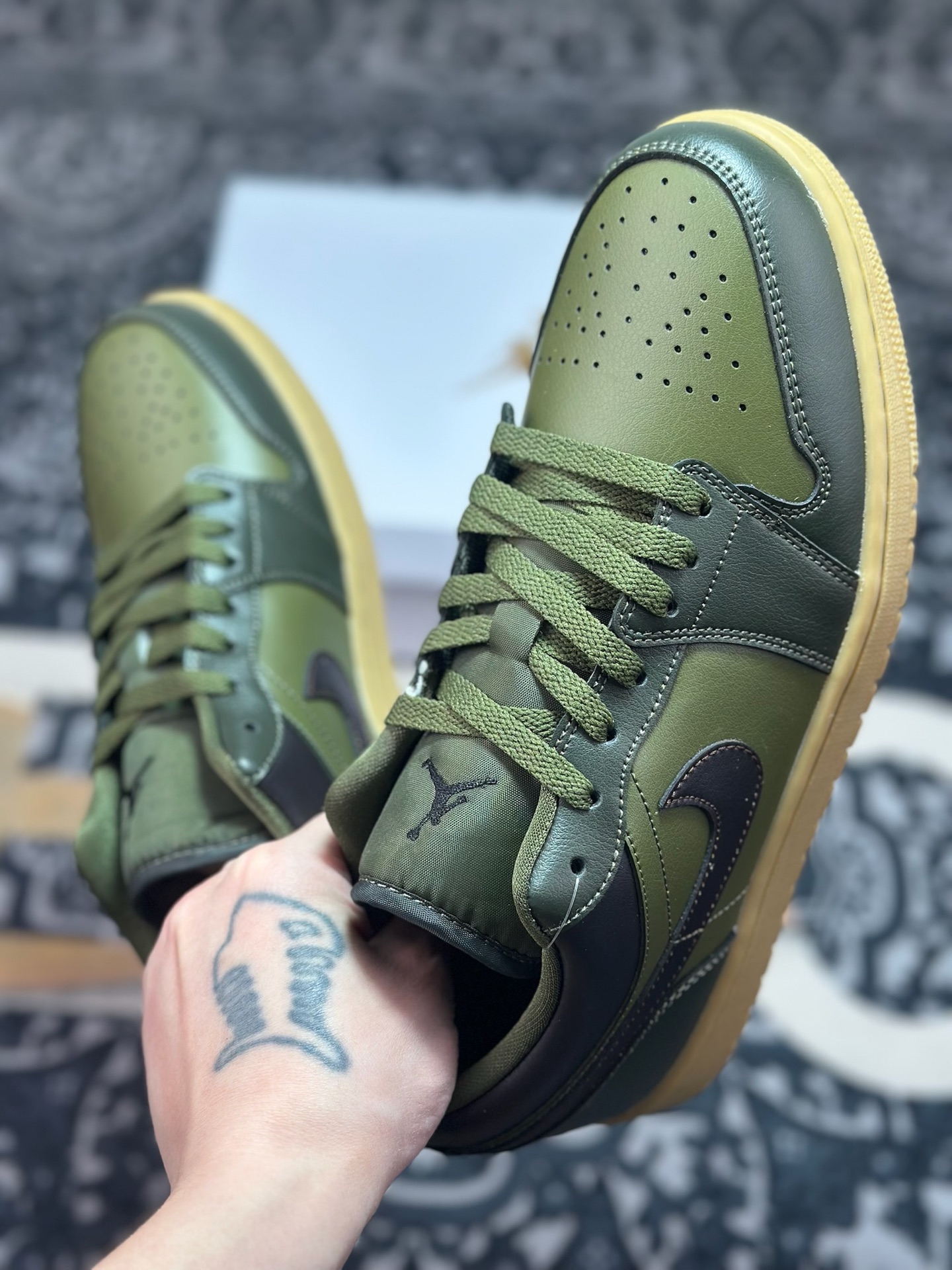 A6200 原装级别 Air Jordan 1 Low 暗黑绿 AJ1乔1低帮休闲板鞋 IR0840-325