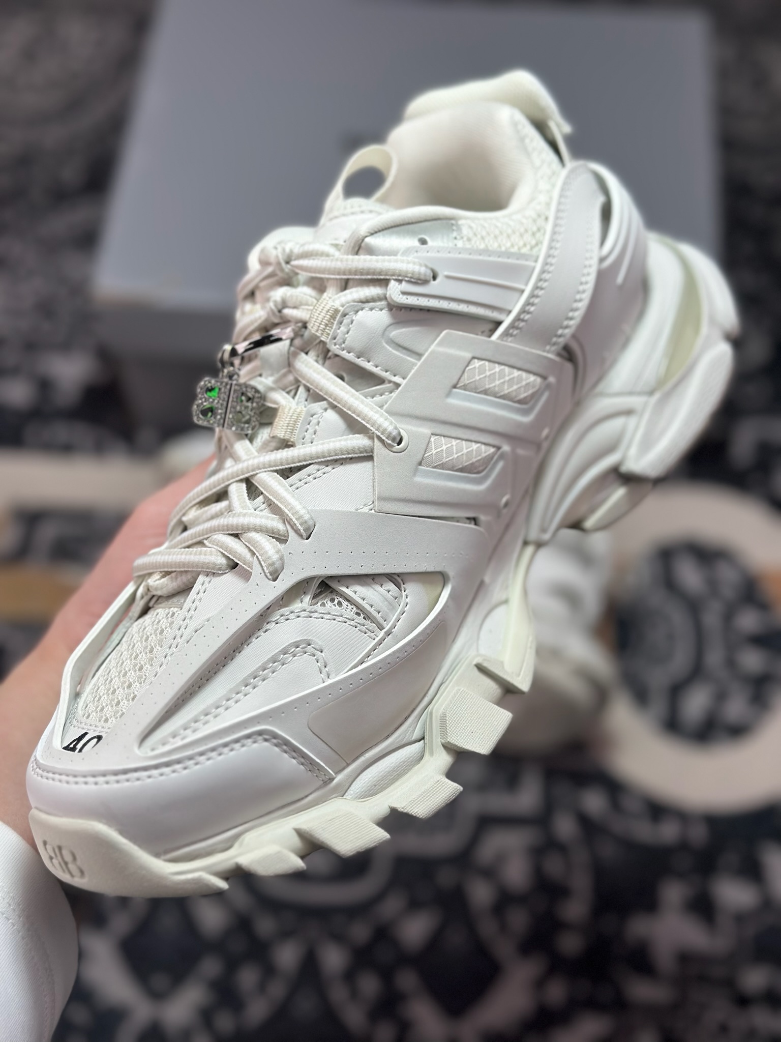 C9450 优选 原装级别 Balenciaga 巴黎世家 Track Sneaker 巴黎世家三代 542023 挂饰款 户外概念复古老爹鞋
