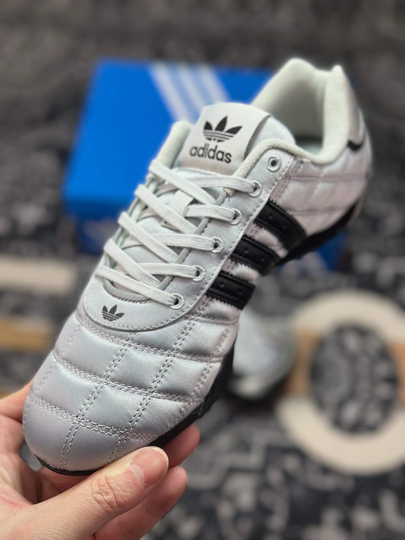 原装级别 Adidas originals ADIRACER 潮流运动防滑耐磨 阿迪达斯低帮休闲跑步鞋 JS0284-Chinese wholesaler seller Clothes Bags handbags wholesale Shoes High Quatity wholesaler seller Cheap Sneakers from China Factory Chinese suppliers china wholesale clothing wholesaler seller 原装级别 Adidas originals ADIRACER 潮流运动防滑耐磨 阿迪达斯低帮休闲跑步鞋 JS0284