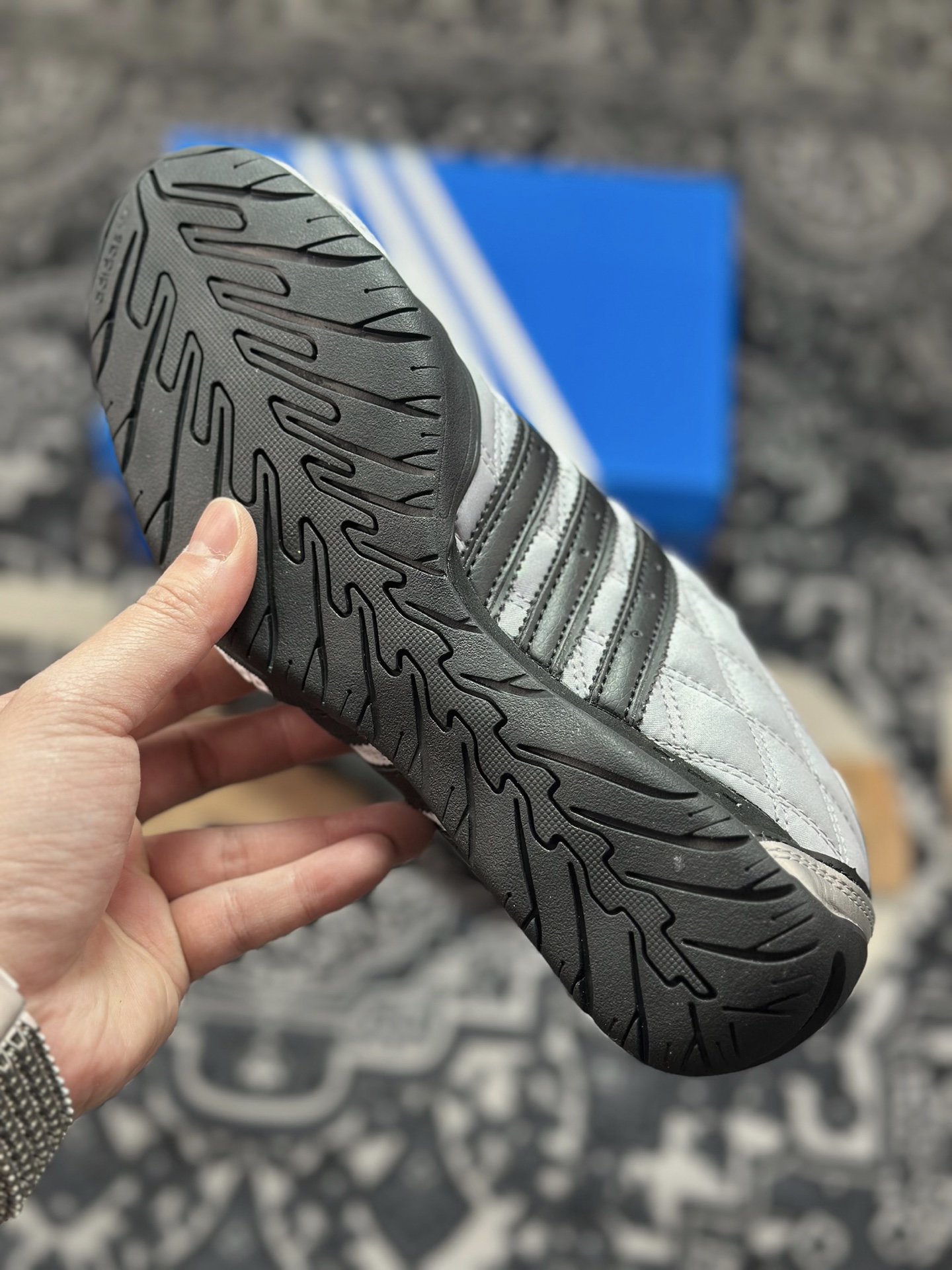 原装级别 Adidas originals ADIRACER 潮流运动防滑耐磨 阿迪达斯低帮休闲跑步鞋 JS0284-Chinese wholesaler seller Clothes Bags handbags wholesale Shoes High Quatity wholesaler seller Cheap Sneakers from China Factory Chinese suppliers china wholesale clothing wholesaler seller 原装级别 Adidas originals ADIRACER 潮流运动防滑耐磨 阿迪达斯低帮休闲跑步鞋 JS0284