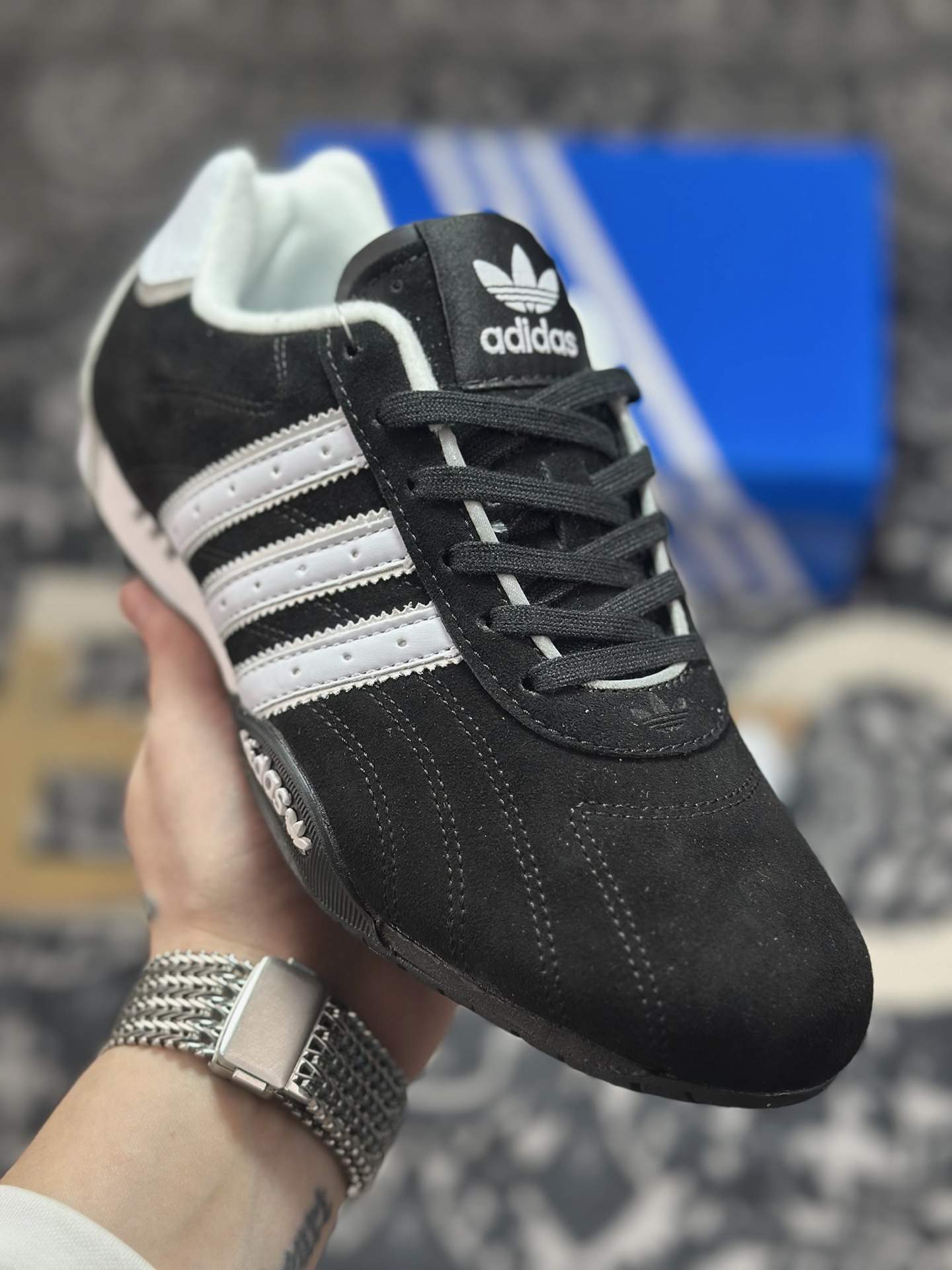 B2260 原装级别 Adidas originals ADIRACER 潮流运动防滑耐磨 阿迪达斯低帮休闲跑步鞋 JP7009-Chinese UA Cheap High Quatity Brand Clothes Bags handbags Sneakers wholesale wholesaler seller from China Factory suppliers Fashion Clothing Shoes best Quality Beautiful Price B2260 原装级别 Adidas originals ADIRACER 潮流运动防滑耐磨 阿迪达斯低帮休闲跑步鞋 JP7009