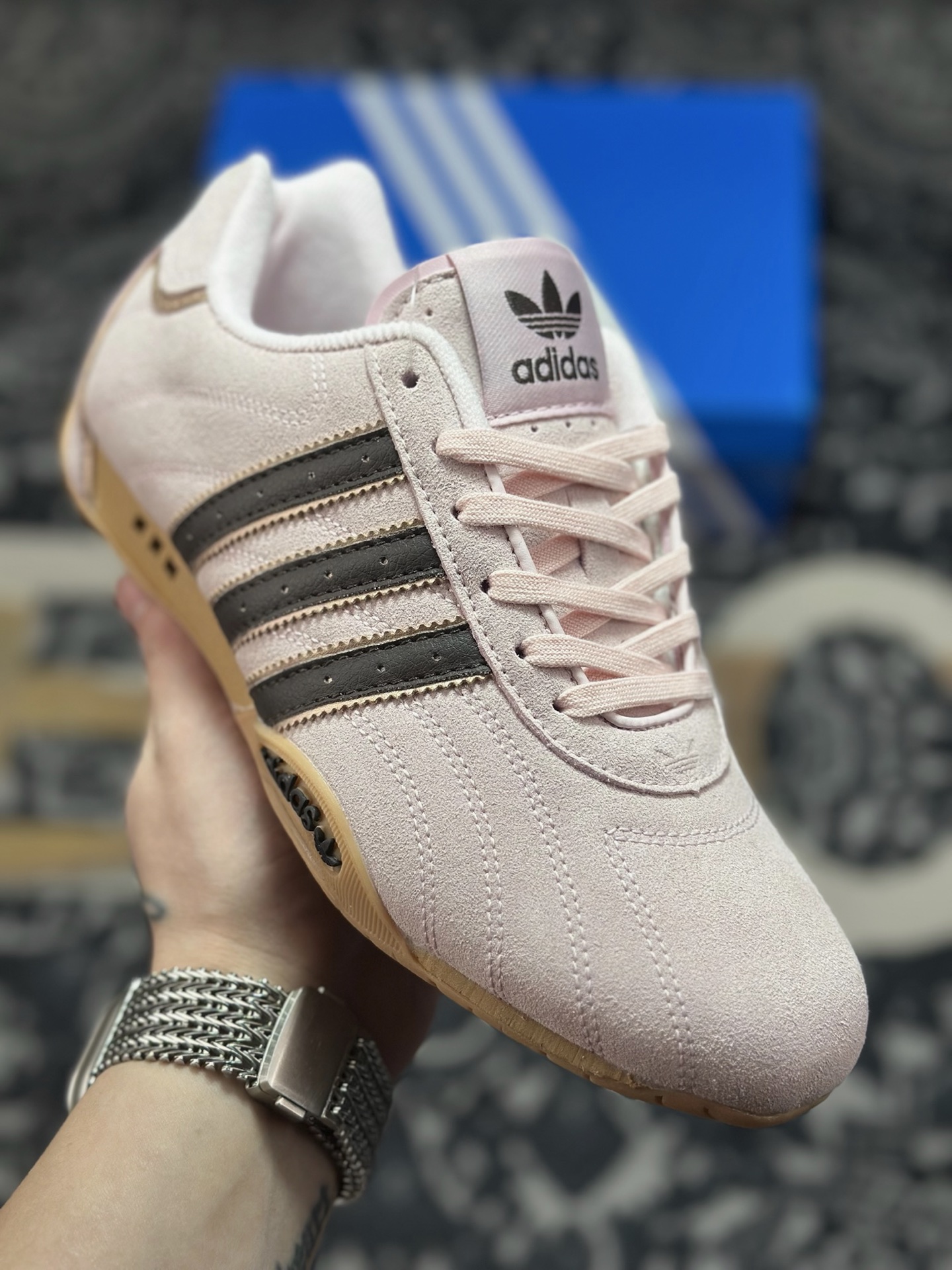 B2260 原装级别 Adidas originals ADIRACER 潮流运动防滑耐磨 阿迪达斯低帮休闲跑步鞋 JS4519-Chinese UA Cheap High Quatity Brand Clothes Bags handbags Sneakers wholesale wholesaler seller from China Factory suppliers Fashion Clothing Shoes best Quality Beautiful Price B2260 原装级别 Adidas originals ADIRACER 潮流运动防滑耐磨 阿迪达斯低帮休闲跑步鞋 JS4519