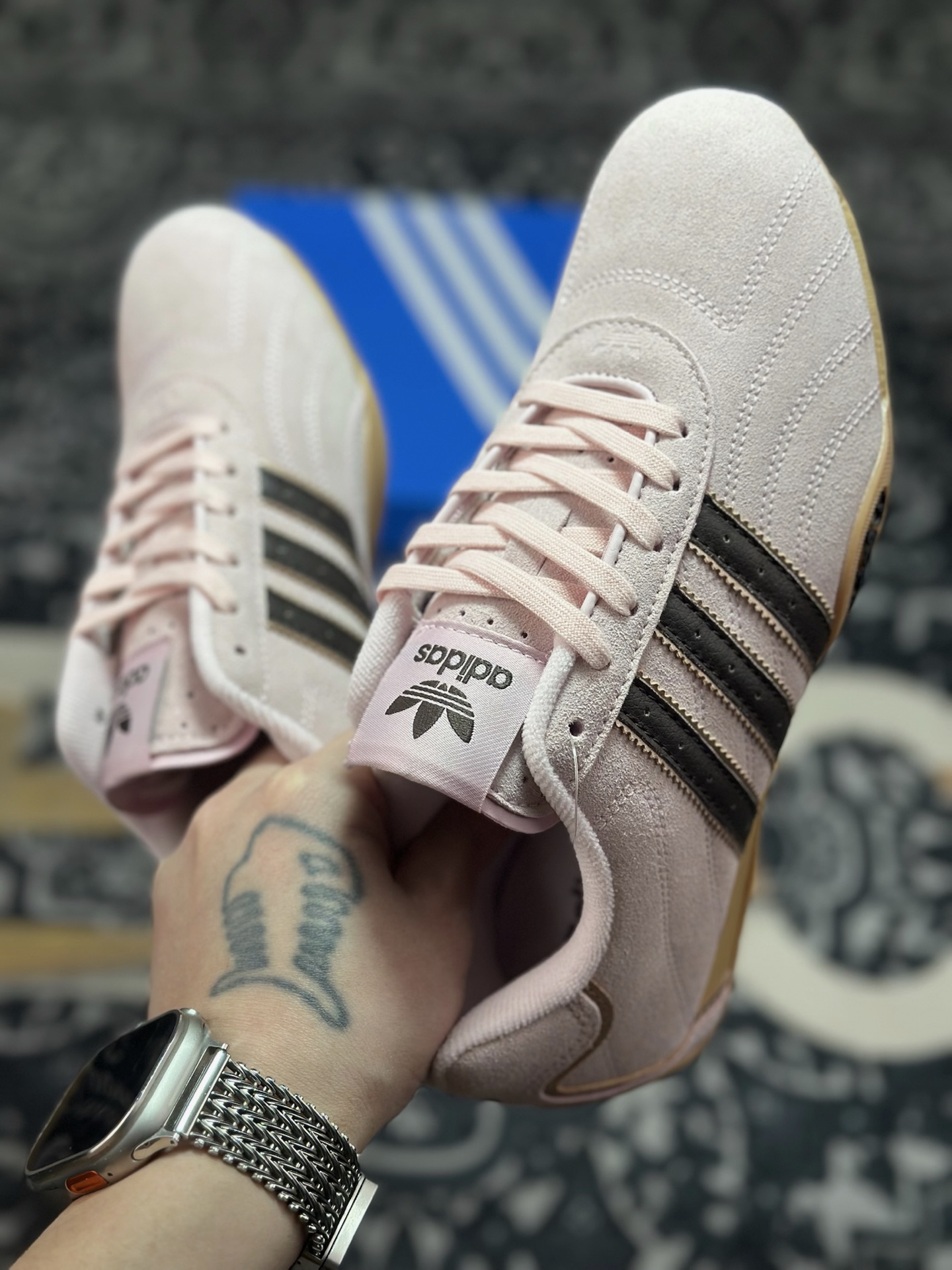 B2260 原装级别 Adidas originals ADIRACER 潮流运动防滑耐磨 阿迪达斯低帮休闲跑步鞋 JS4519-Chinese UA Cheap High Quatity Brand Clothes Bags handbags Sneakers wholesale wholesaler seller from China Factory suppliers Fashion Clothing Shoes best Quality Beautiful Price B2260 原装级别 Adidas originals ADIRACER 潮流运动防滑耐磨 阿迪达斯低帮休闲跑步鞋 JS4519