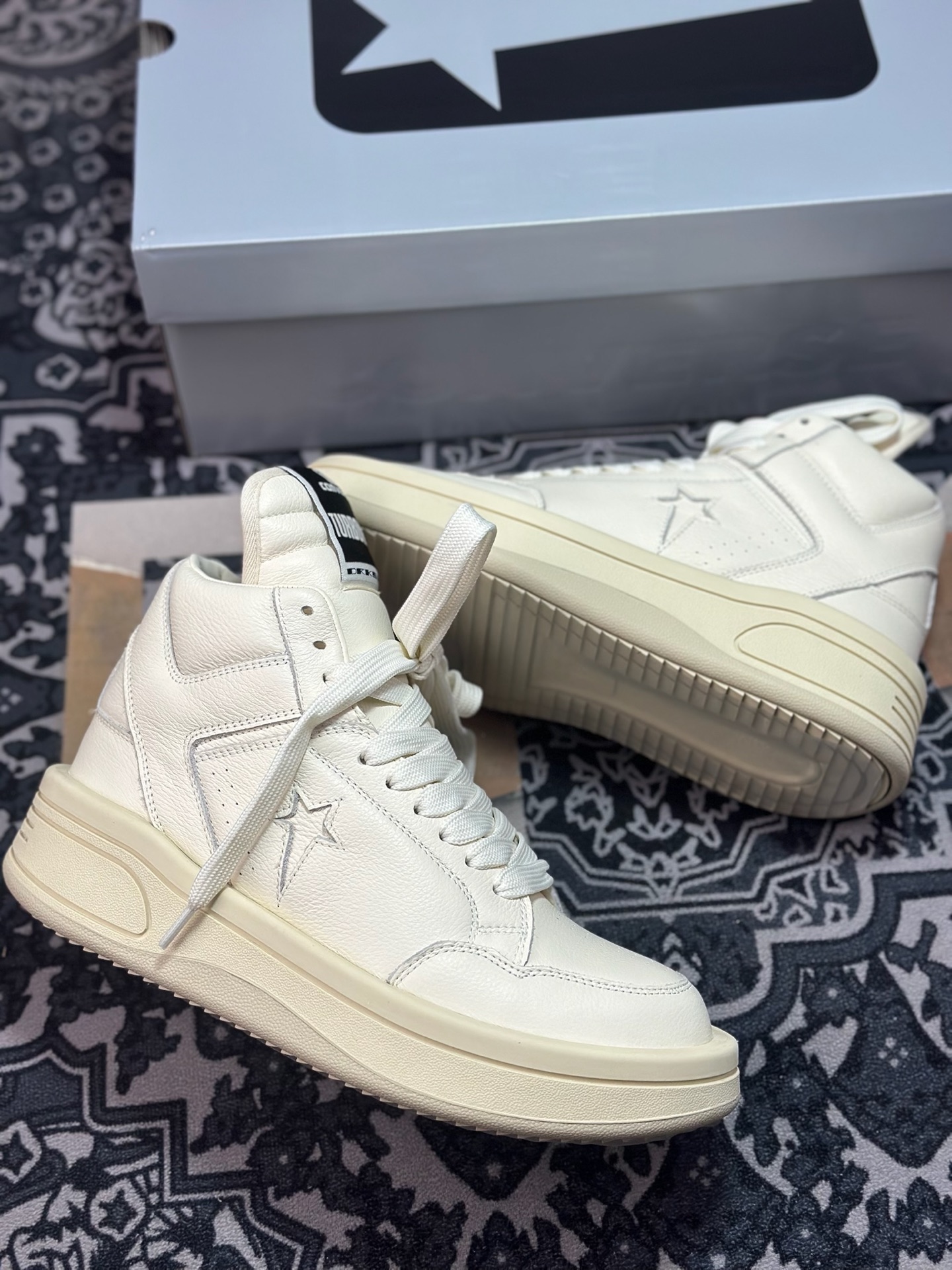 D2480 纯原版本 Converse x Rickowens x瑞克欧文斯匡威联名 厚底高帮休闲板鞋-Chinese UA Cheap High Quatity Brand Clothes Bags handbags Sneakers wholesale wholesaler seller from China Factory suppliers Fashion Clothing Shoes best Quality Beautiful Price D2480 纯原版本 Converse x Rickowens x瑞克欧文斯匡威联名 厚底高帮休闲板鞋