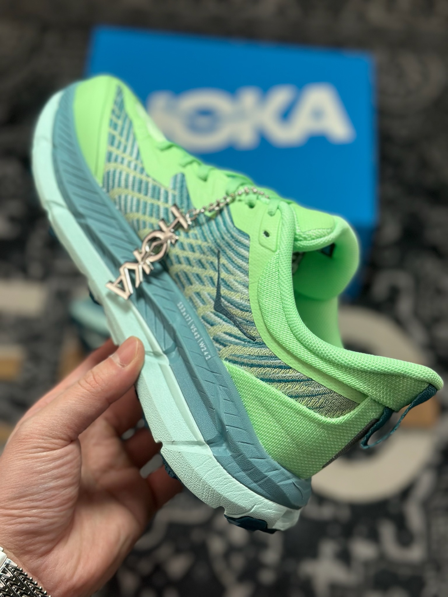 原装级别 原装 HOKA ONE ONE Mafate Speed 4 缓震跑鞋-莆田鞋,莆田鞋货源,高仿鞋,高仿鞋货源,安福档口,莆田高仿鞋,莆田鞋批发,高仿鞋批发,莆田高仿运动鞋,高仿运动鞋,莆田运动鞋 原装级别 原装 HOKA ONE ONE Mafate Speed 4 缓震跑鞋