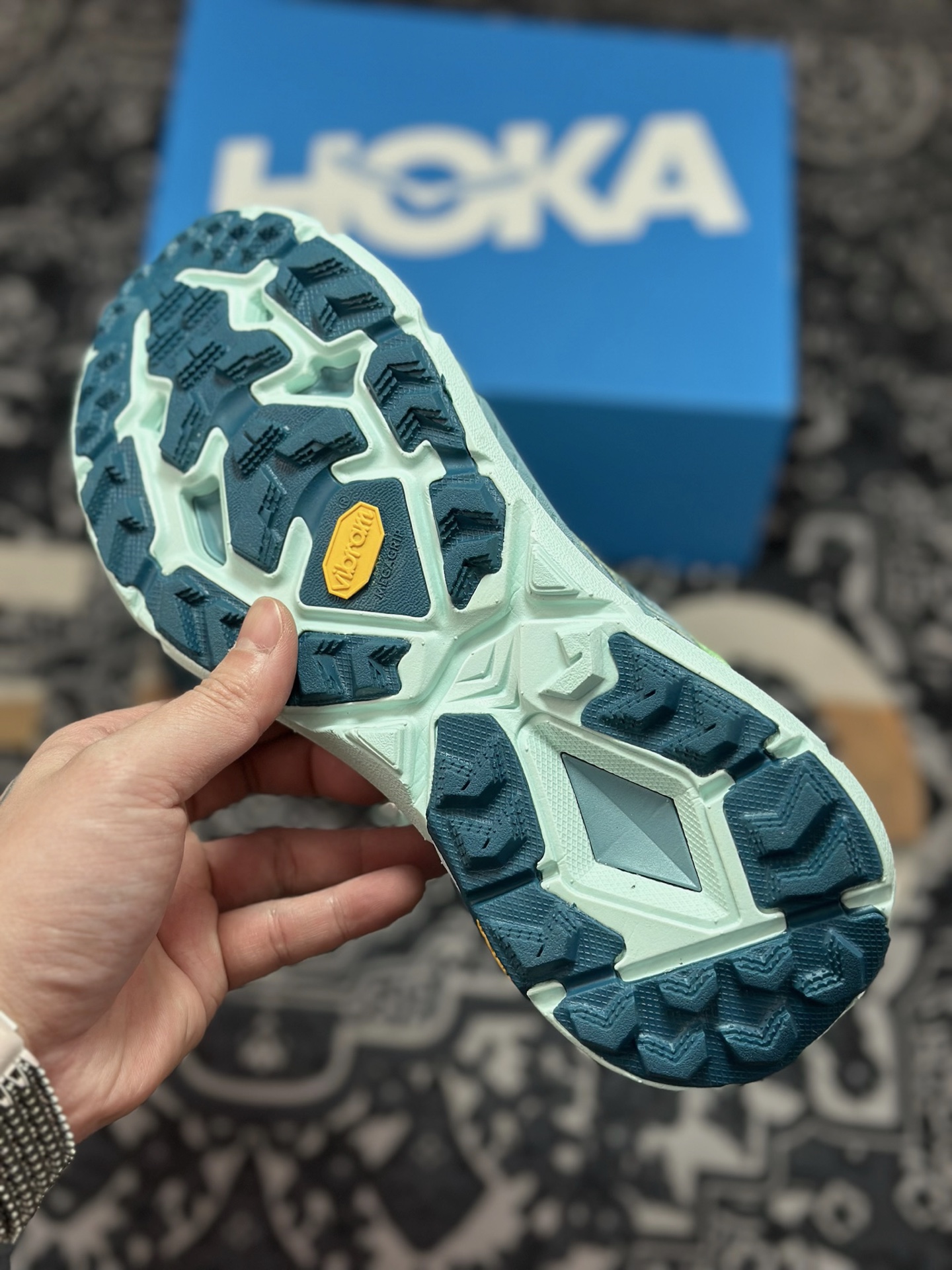 原装级别 原装 HOKA ONE ONE Mafate Speed 4 缓震跑鞋-莆田鞋,莆田鞋货源,高仿鞋,高仿鞋货源,安福档口,莆田高仿鞋,莆田鞋批发,高仿鞋批发,莆田高仿运动鞋,高仿运动鞋,莆田运动鞋 原装级别 原装 HOKA ONE ONE Mafate Speed 4 缓震跑鞋