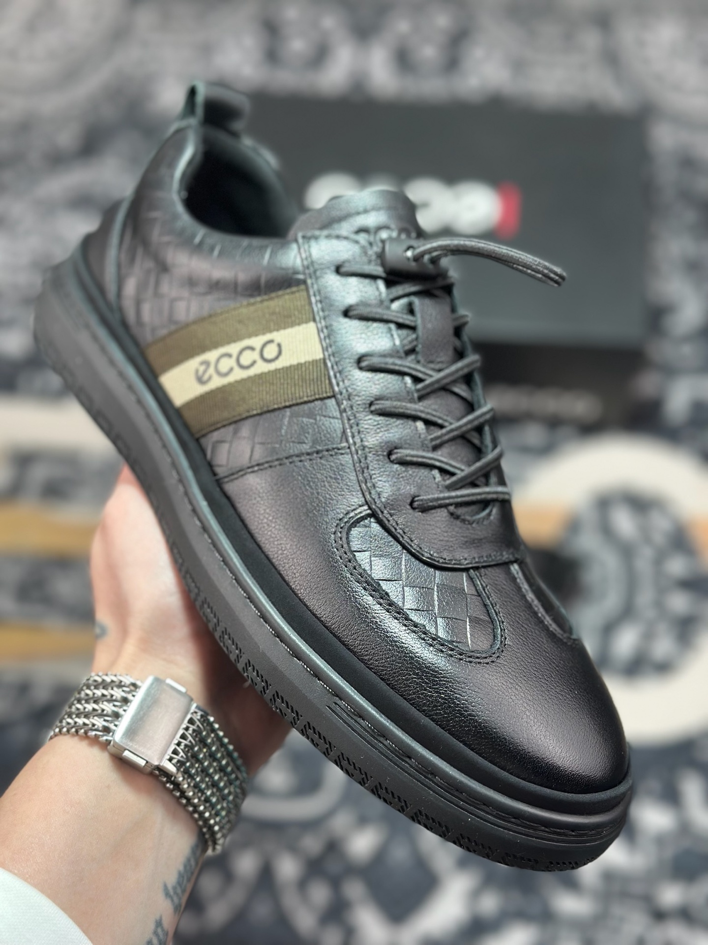 原装级别 ECCO爱步男鞋复古潮流四季鞋 运动商务工作鞋 舒适户外休闲鞋