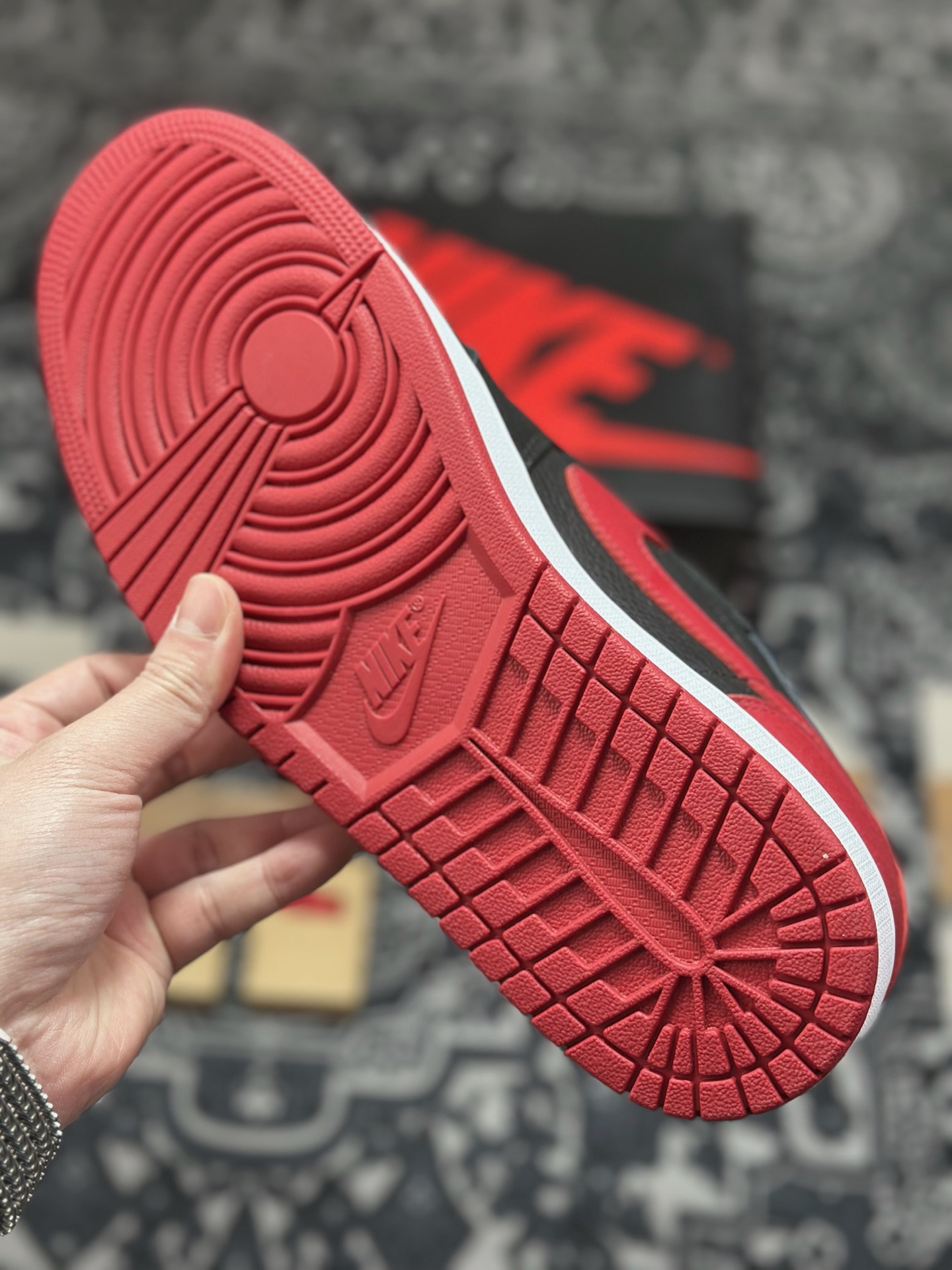 优选 原装级别 纯原版本 Jordan Air Jordan 1 LOW 禁穿 AJ1乔1低帮男子文化篮球鞋 IW6276-001