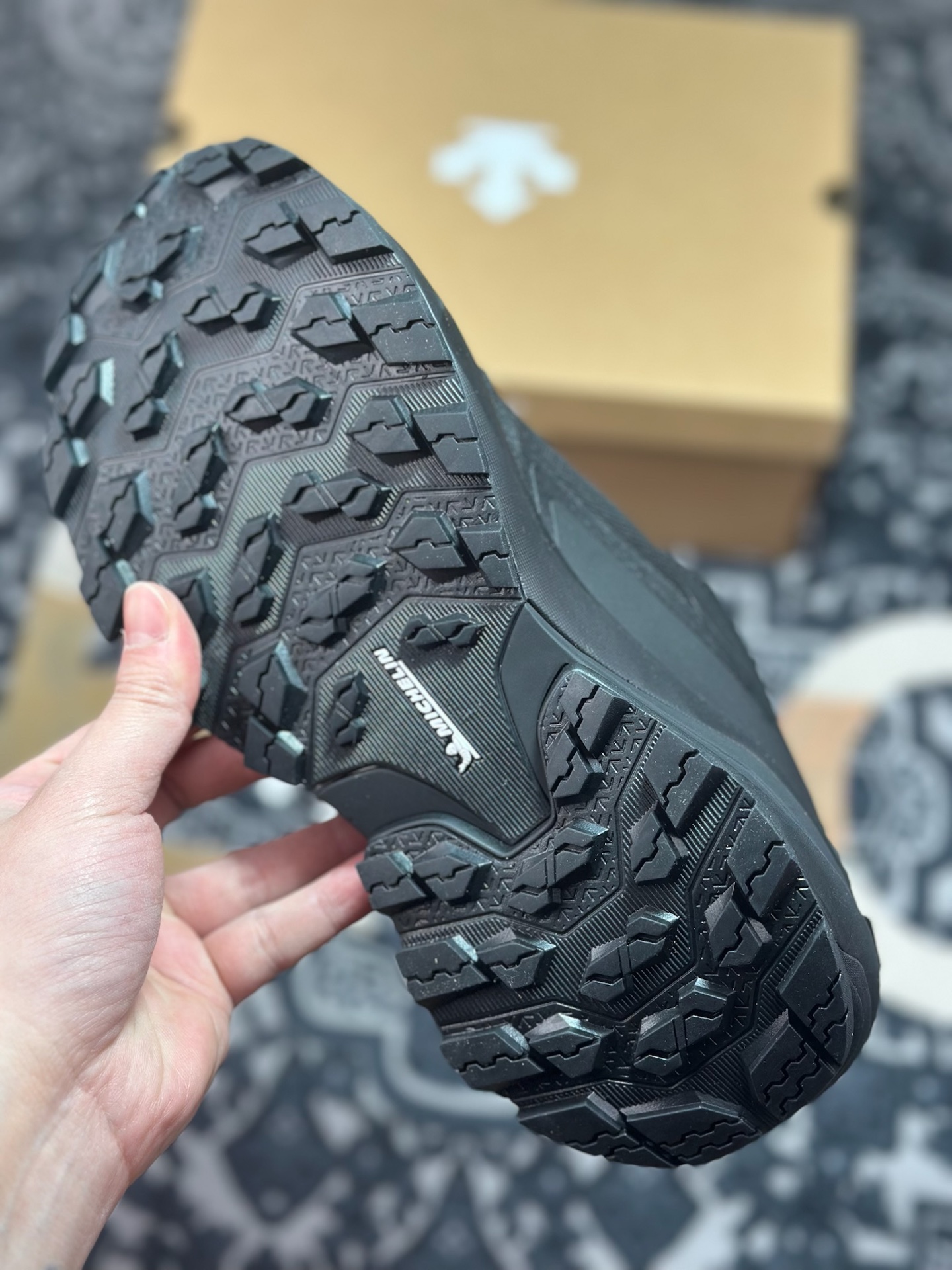 原装级别 渠道订单 Descente SKI STYLE GTX 防滑登山鞋-莆田鞋,莆田鞋货源,高仿鞋,高仿鞋货源,安福档口,莆田高仿鞋,莆田鞋批发,高仿鞋批发,莆田高仿运动鞋,高仿运动鞋,莆田运动鞋 原装级别 渠道订单 Descente SKI STYLE GTX 防滑登山鞋