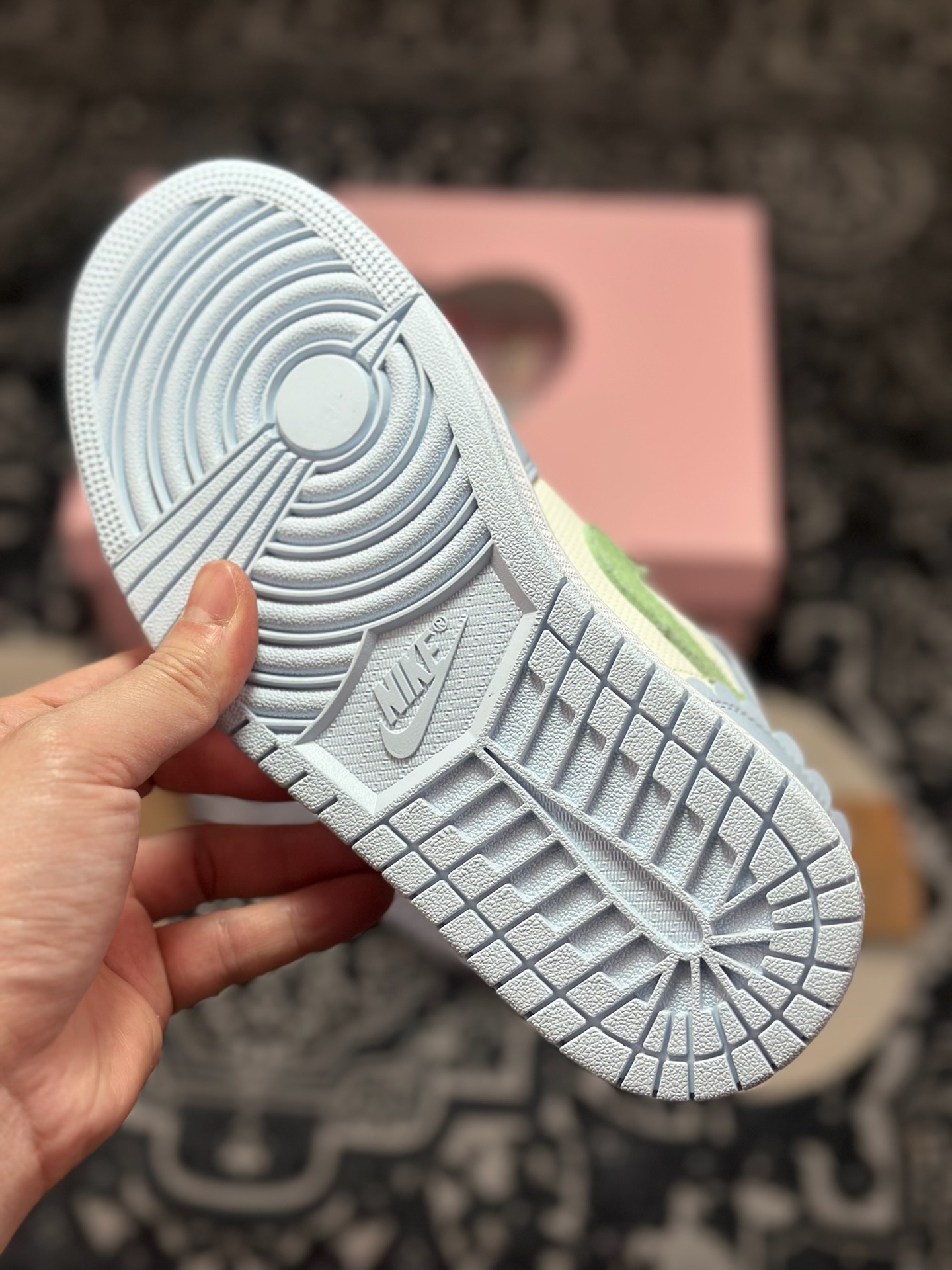 原装级别 Air Jordan 1 Low AJ1 乔1米蓝绿 低帮复古文化篮球鞋 IB7113-403 原装级别 Air Jordan 1 Low AJ1 乔1米蓝绿 低帮复古文化篮球鞋 IB7113-403