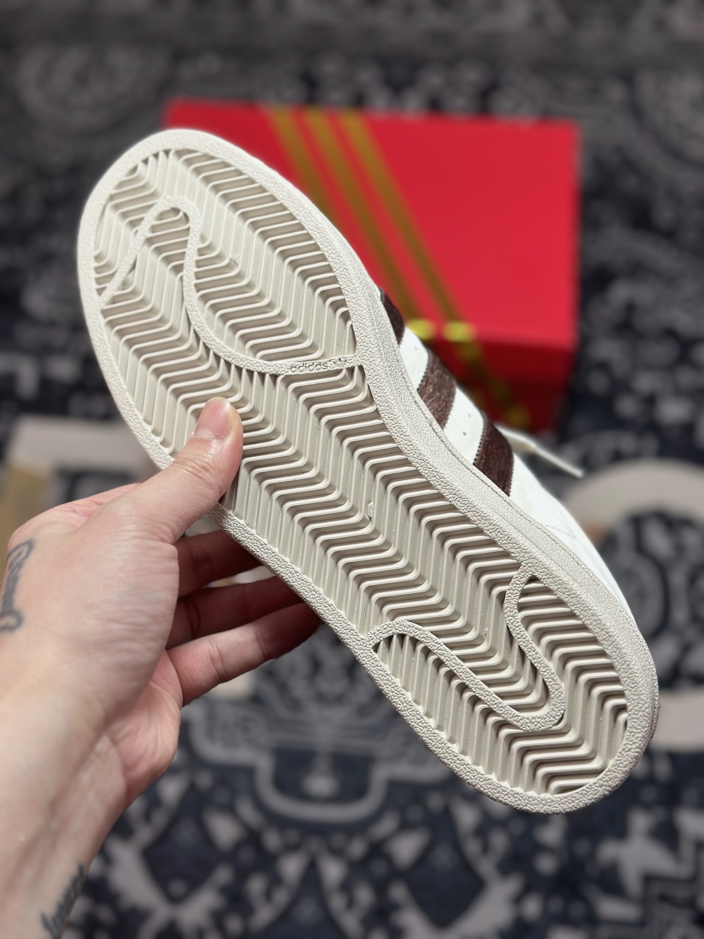 原装级别 AD Originals Super2 CNY 马年白棕红贝壳头 KJ6293-Top High Quatity Cheap Sneakers Fashion Clothing Clothes Bags handbags Shoes of all Brand wholesale With The best Quality And Beautiful Price from China Factory Chinese suppliers wholesaler seller 原装级别 AD Originals Super2 CNY 马年白棕红贝壳头 KJ6293