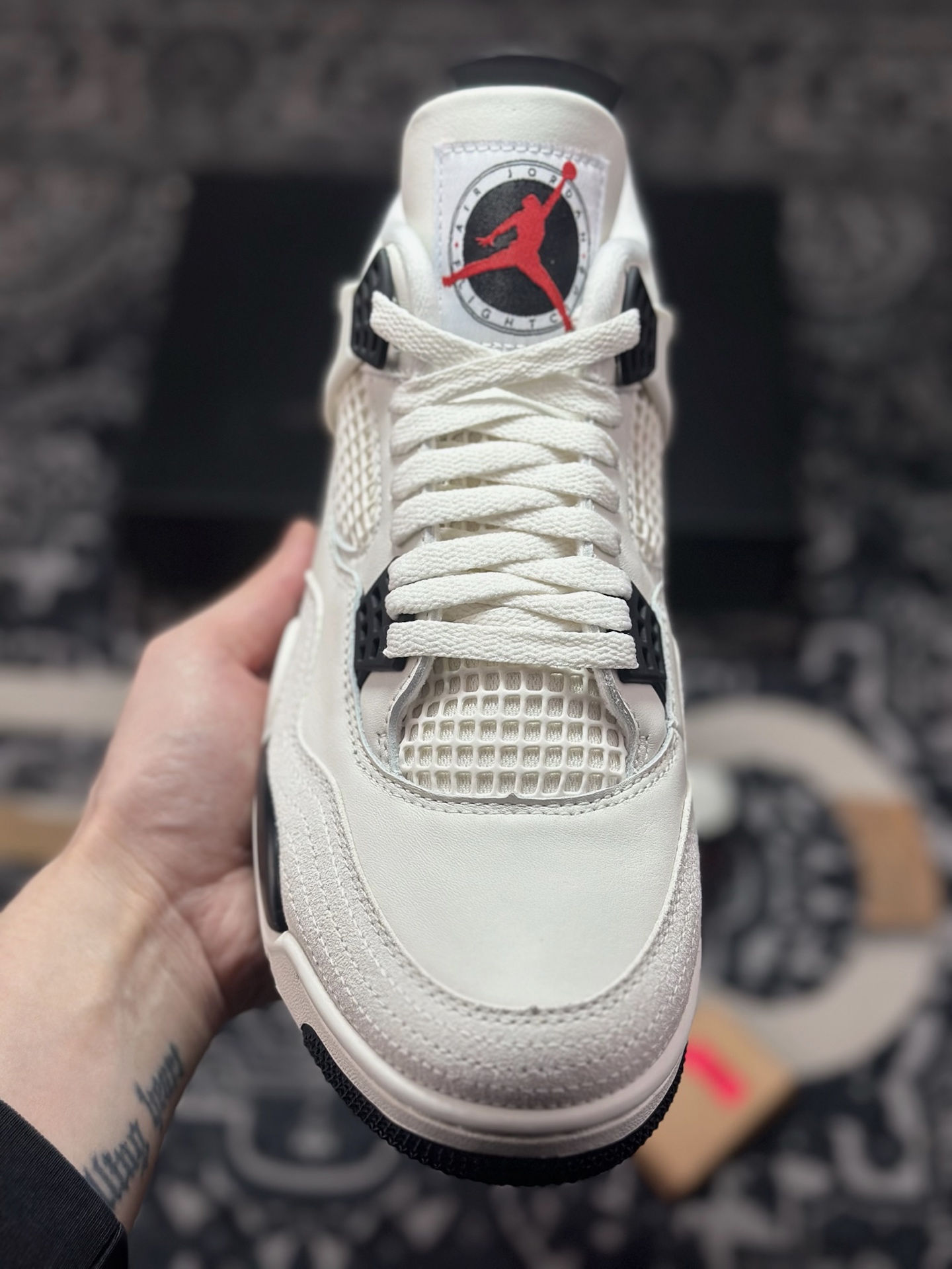 D0450 优选 原装级别 Air Jordan 4 Retro AJ4乔4 男子文化篮球鞋 IM4002-100-Chinese UA Cheap High Quatity Brand Clothes Bags handbags Sneakers wholesale wholesaler seller from China Factory suppliers Fashion Clothing Shoes best Quality Beautiful Price D0450 优选 原装级别 Air Jordan 4 Retro AJ4乔4 男子文化篮球鞋 IM4002-100