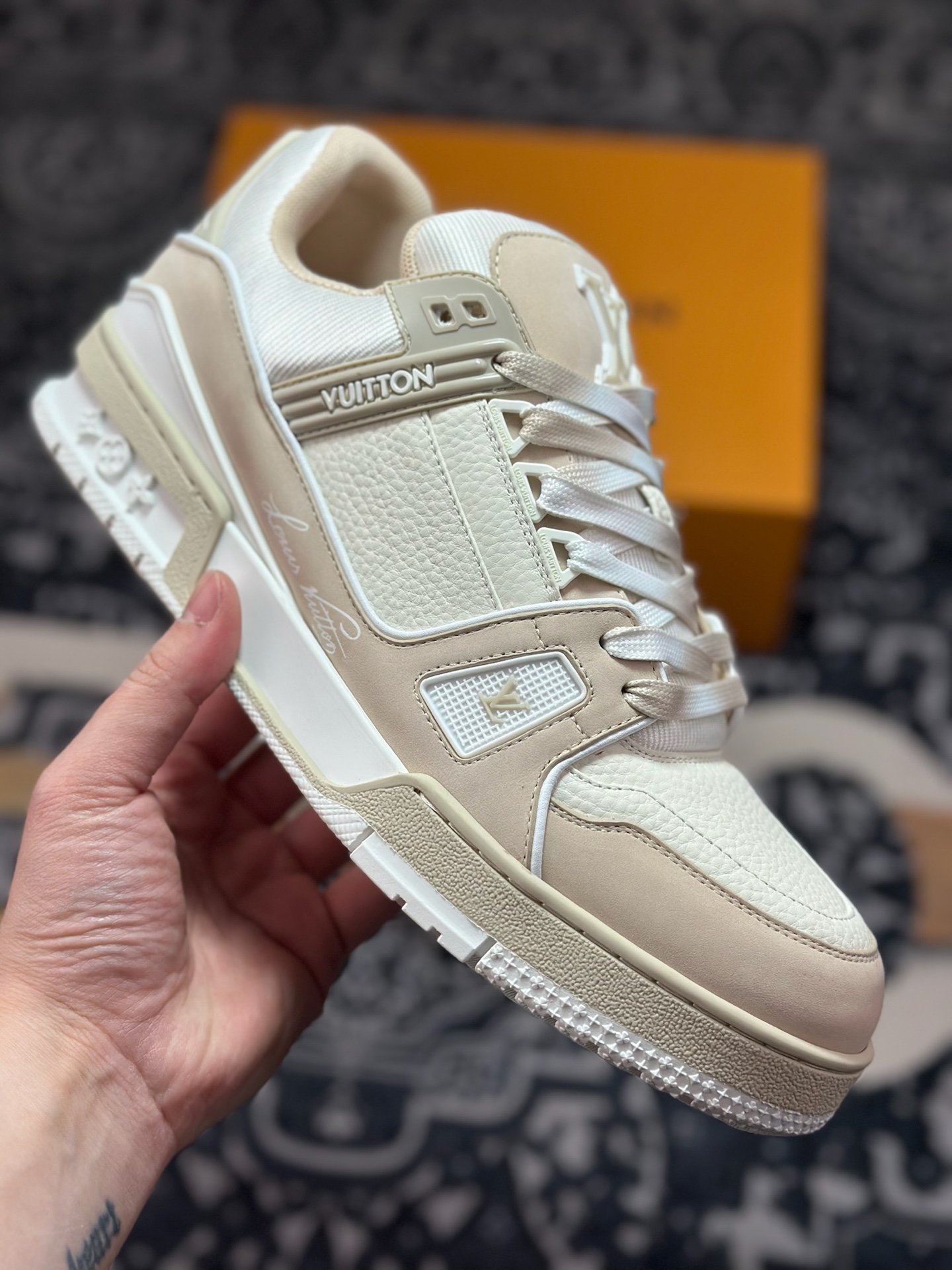 优选 原装级别 驴家LV Trainer 原版完美楦型 东莞大厂出产-Top High Quatity Cheap Sneakers Fashion Clothing Clothes Bags handbags Shoes of all Brand wholesale With The best Quality And Beautiful Price from China Factory Chinese suppliers wholesaler seller 优选 原装级别 驴家LV Trainer 原版完美楦型 东莞大厂出产