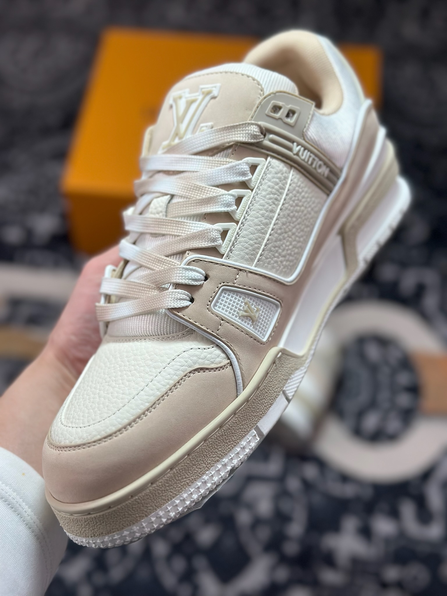 优选 原装级别 驴家LV Trainer 原版完美楦型 东莞大厂出产-Top High Quatity Cheap Sneakers Fashion Clothing Clothes Bags handbags Shoes of all Brand wholesale With The best Quality And Beautiful Price from China Factory Chinese suppliers wholesaler seller 优选 原装级别 驴家LV Trainer 原版完美楦型 东莞大厂出产