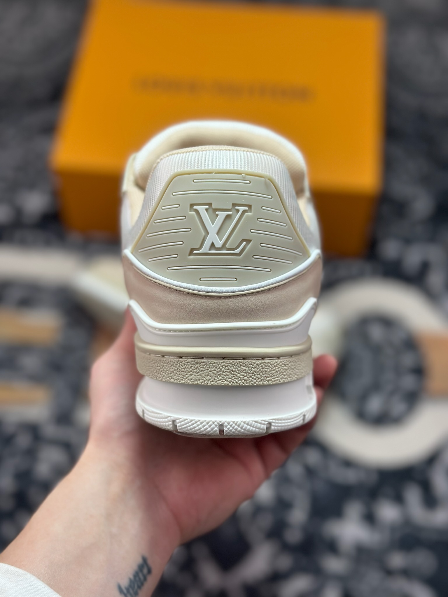 优选 原装级别 驴家LV Trainer 原版完美楦型 东莞大厂出产-Top High Quatity Cheap Sneakers Fashion Clothing Clothes Bags handbags Shoes of all Brand wholesale With The best Quality And Beautiful Price from China Factory Chinese suppliers wholesaler seller 优选 原装级别 驴家LV Trainer 原版完美楦型 东莞大厂出产