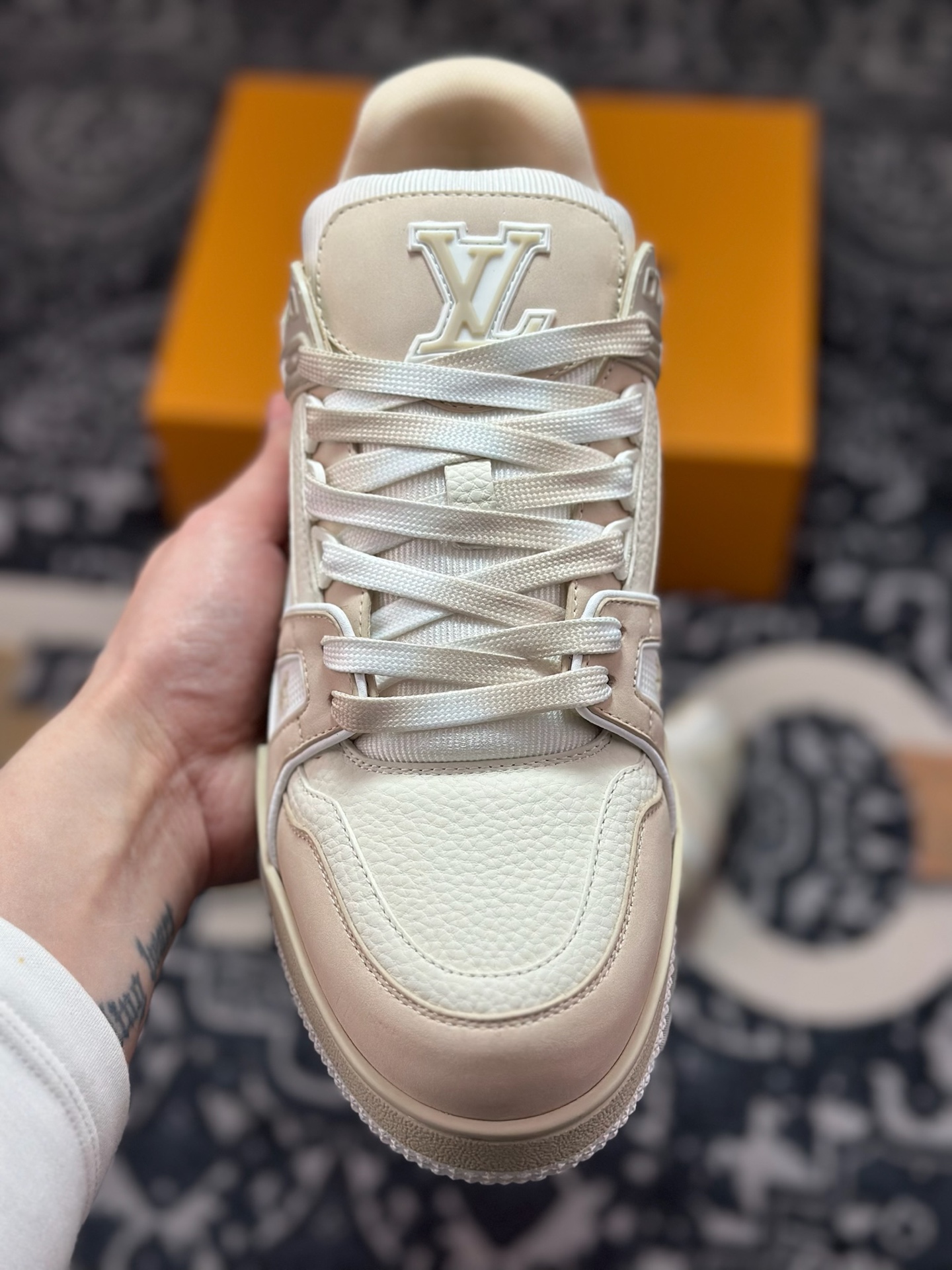 优选 原装级别 驴家LV Trainer 原版完美楦型 东莞大厂出产-Top High Quatity Cheap Sneakers Fashion Clothing Clothes Bags handbags Shoes of all Brand wholesale With The best Quality And Beautiful Price from China Factory Chinese suppliers wholesaler seller 优选 原装级别 驴家LV Trainer 原版完美楦型 东莞大厂出产