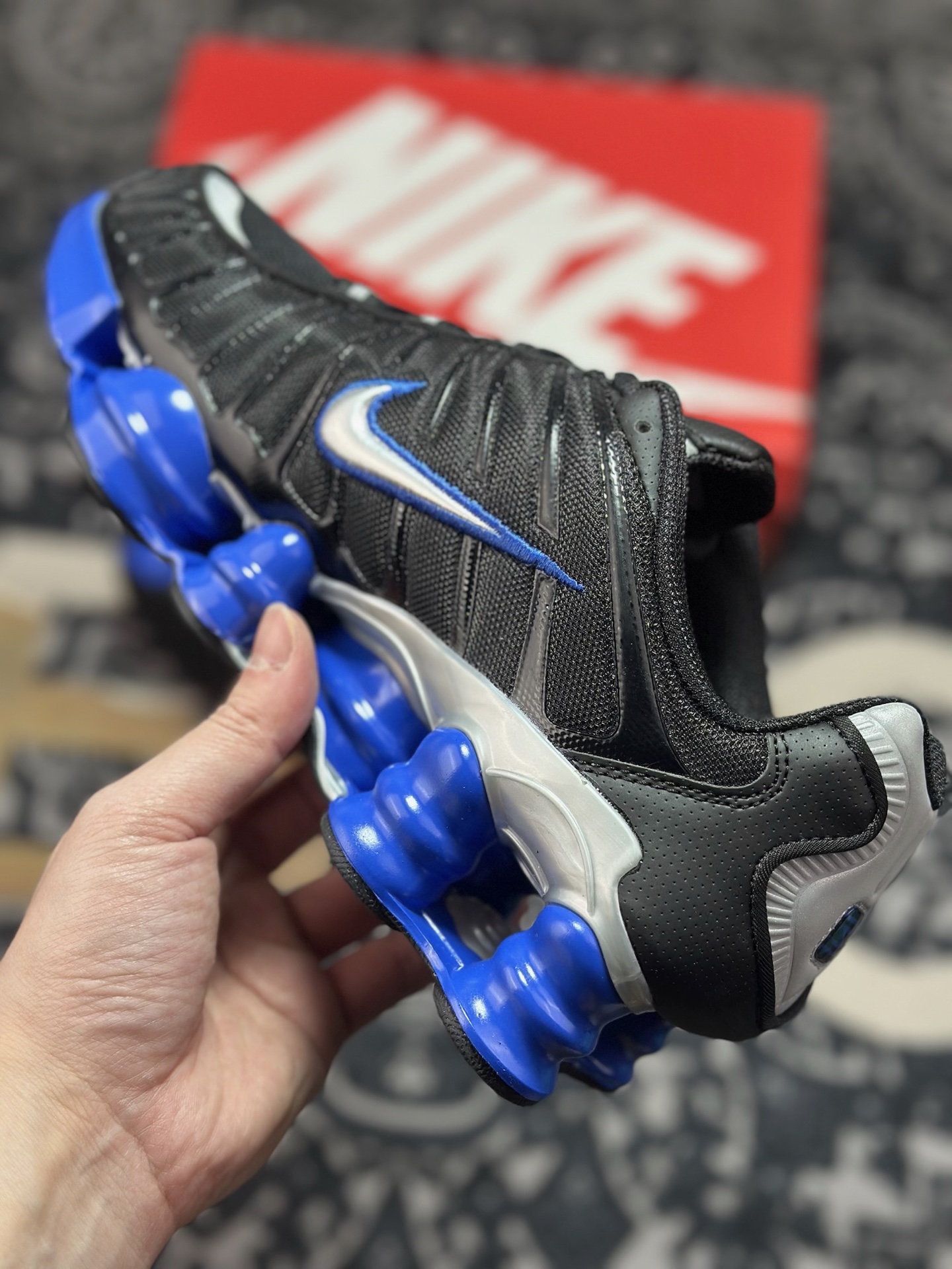 C5380 优选 原装级别 NK Shox TL 全掌气柱缓震休闲运动跑步鞋 CN0151-004-Chinese UA Cheap High Quatity Brand Clothes Bags handbags Sneakers wholesale wholesaler seller from China Factory suppliers Fashion Clothing Shoes best Quality Beautiful Price C5380 优选 原装级别 NK Shox TL 全掌气柱缓震休闲运动跑步鞋 CN0151-004