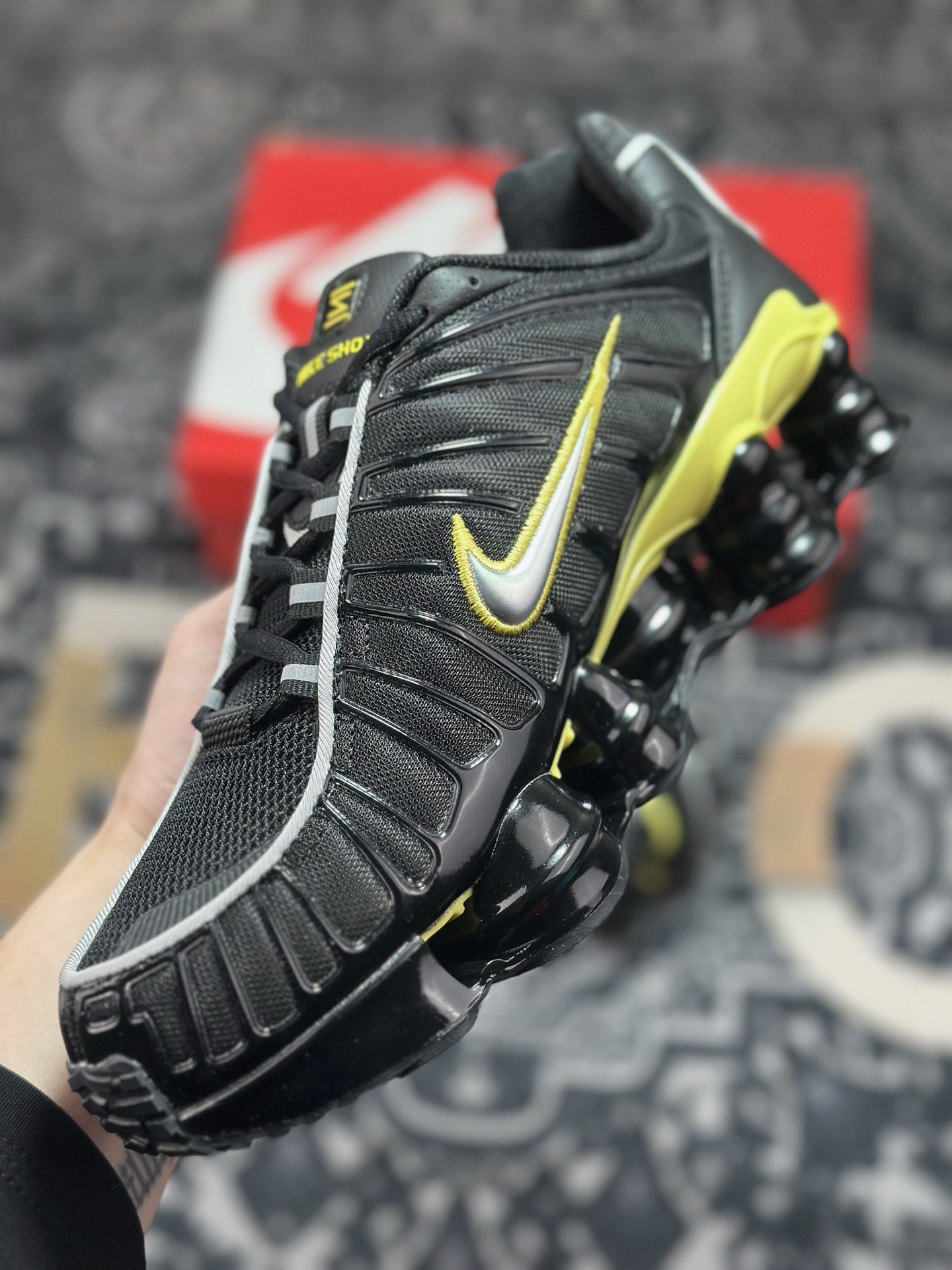 优选 原装级别 NK Shox TL 全掌气柱缓震休闲运动跑步鞋 CN0151-002-Top High Quatity Cheap Sneakers Fashion Clothing Clothes Bags handbags Shoes of all Brand wholesale With The best Quality And Beautiful Price from China Factory Chinese suppliers wholesaler seller 优选 原装级别 NK Shox TL 全掌气柱缓震休闲运动跑步鞋 CN0151-002