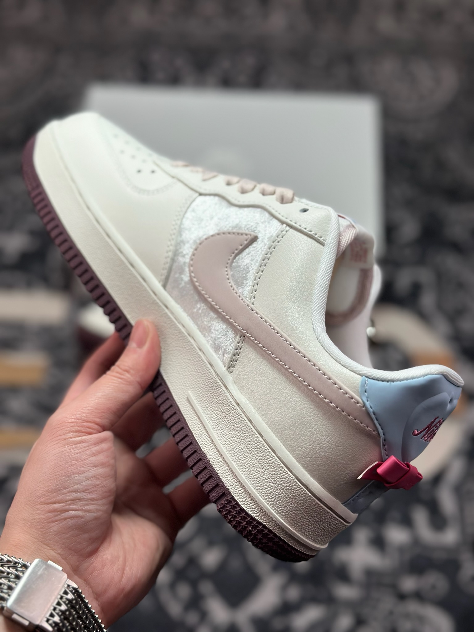 原装级别 Nike Air Force 1 '07 ”Valentine’s Day” 情人节限定白粉色 IQ4937-161-Top High Quatity Cheap Sneakers Fashion Clothing Clothes Bags handbags Shoes of all Brand wholesale With The best Quality And Beautiful Price from China Factory Chinese suppliers wholesaler seller 原装级别 Nike Air Force 1 '07 ”Valentine’s Day” 情人节限定白粉色 IQ4937-161