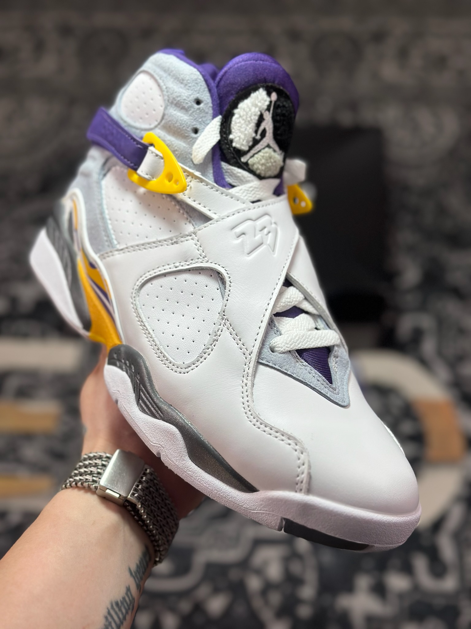 D2480 优选 原装级别 Jordan Air Jordan 8 高帮 复古篮球鞋 男款 白蓝紫 305381-107-Chinese UA Cheap High Quatity Brand Clothes Bags handbags Sneakers wholesale wholesaler seller from China Factory suppliers Fashion Clothing Shoes best Quality Beautiful Price D2480 优选 原装级别 Jordan Air Jordan 8 高帮 复古篮球鞋 男款 白蓝紫 305381-107