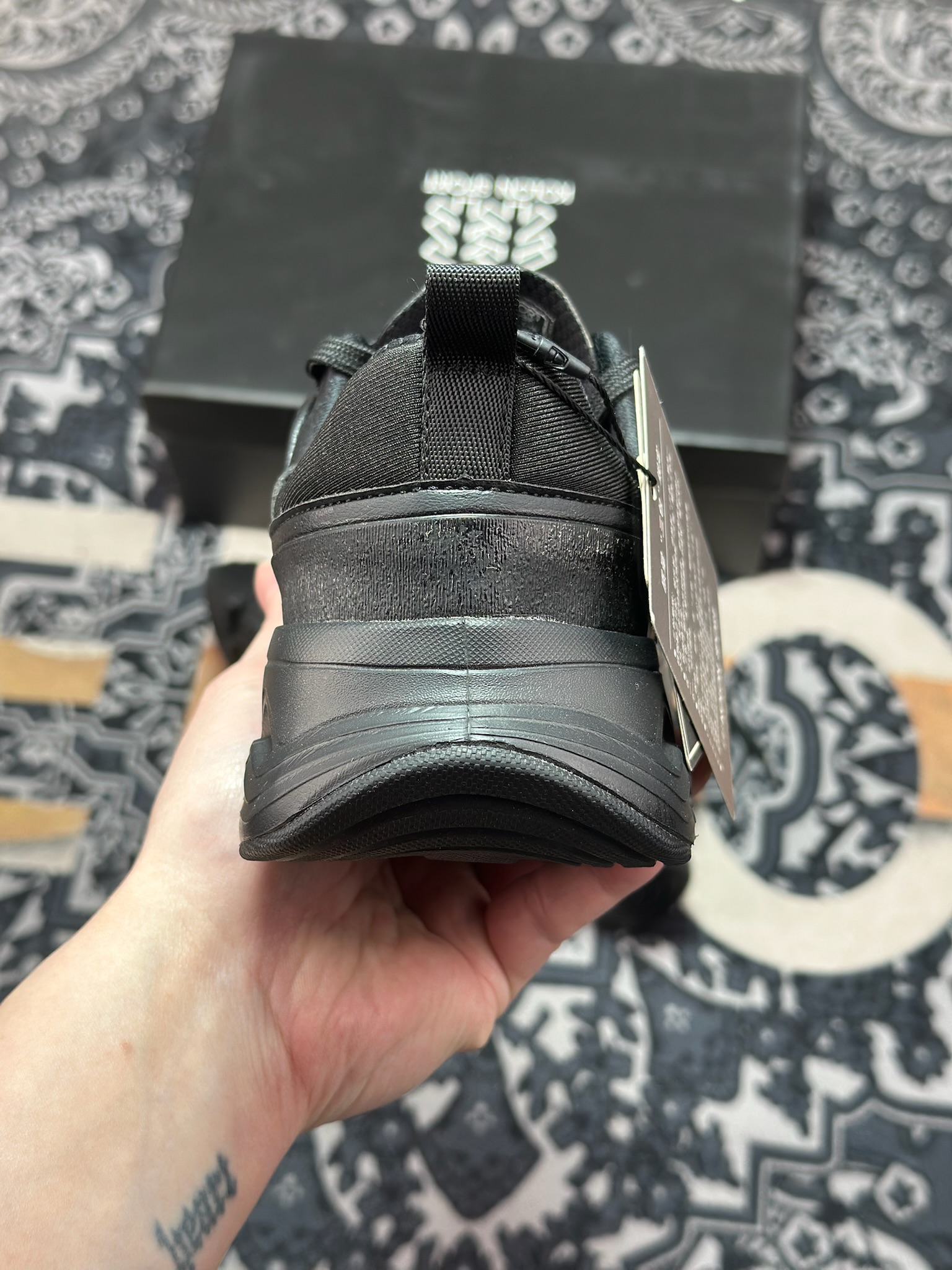 B5280 原装级别 可隆 LHFC5ST401-BK舒适柔软 防水支撑轻便回弹 户外 低帮徒步鞋-Chinese UA Cheap High Quatity Brand Clothes Bags handbags Sneakers wholesale wholesaler seller from China Factory suppliers Fashion Clothing Shoes best Quality Beautiful Price B5280 原装级别 可隆 LHFC5ST401-BK舒适柔软 防水支撑轻便回弹 户外 低帮徒步鞋