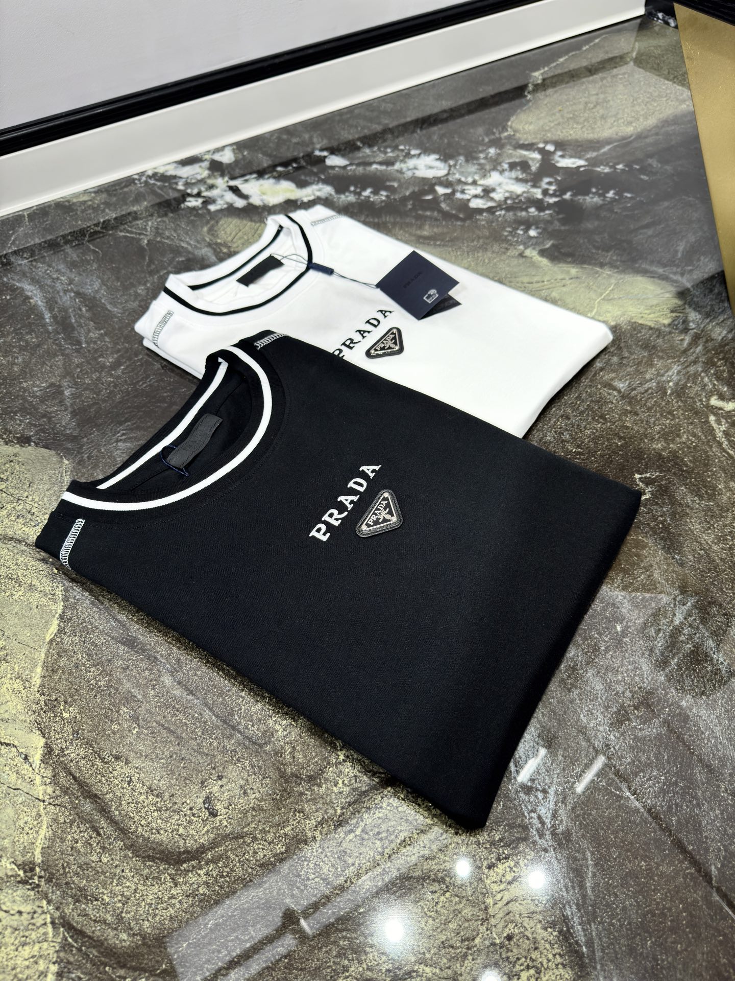 NO:146090,PRA25S spring and summer new casual round neck short sleeves, pure cotton, S-2XL, prada, T-shirt, alexander wang19860909PRA25S春夏新款休闲圆领短袖,纯棉,码数S-2XL,,prada,T-shirt,alexander wang,Men's clothing